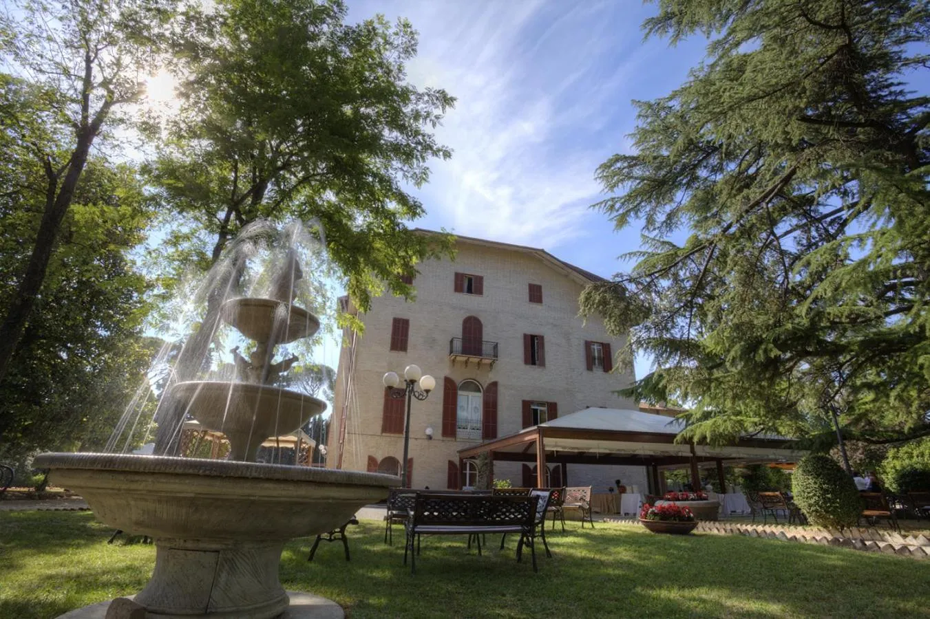 Property building in Hotel Villa Quiete