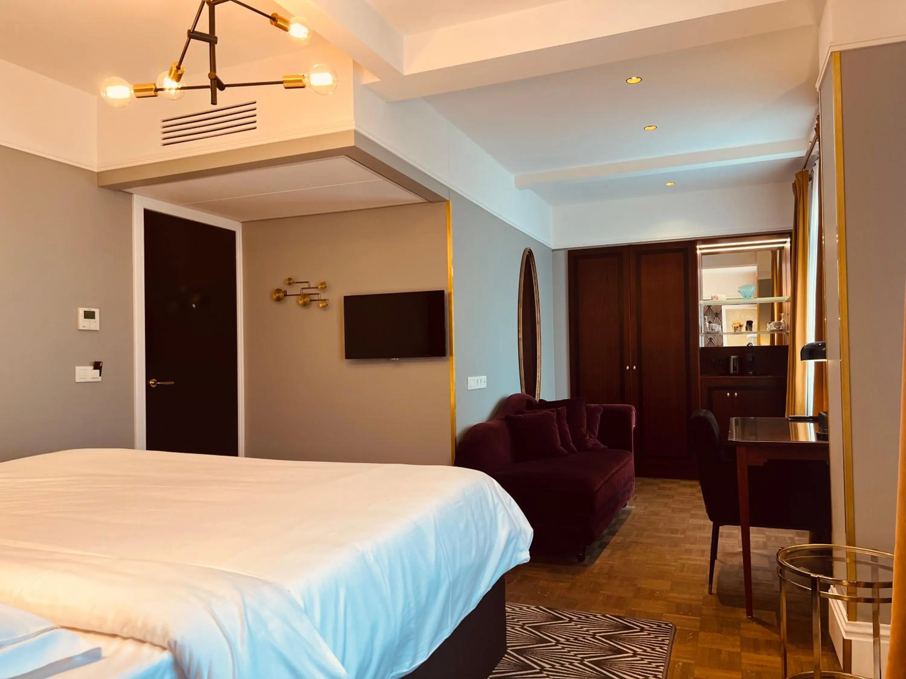 Bed in Gatsby Hotel - Adults Only - Small Luxury Hotel - by F-Hotels