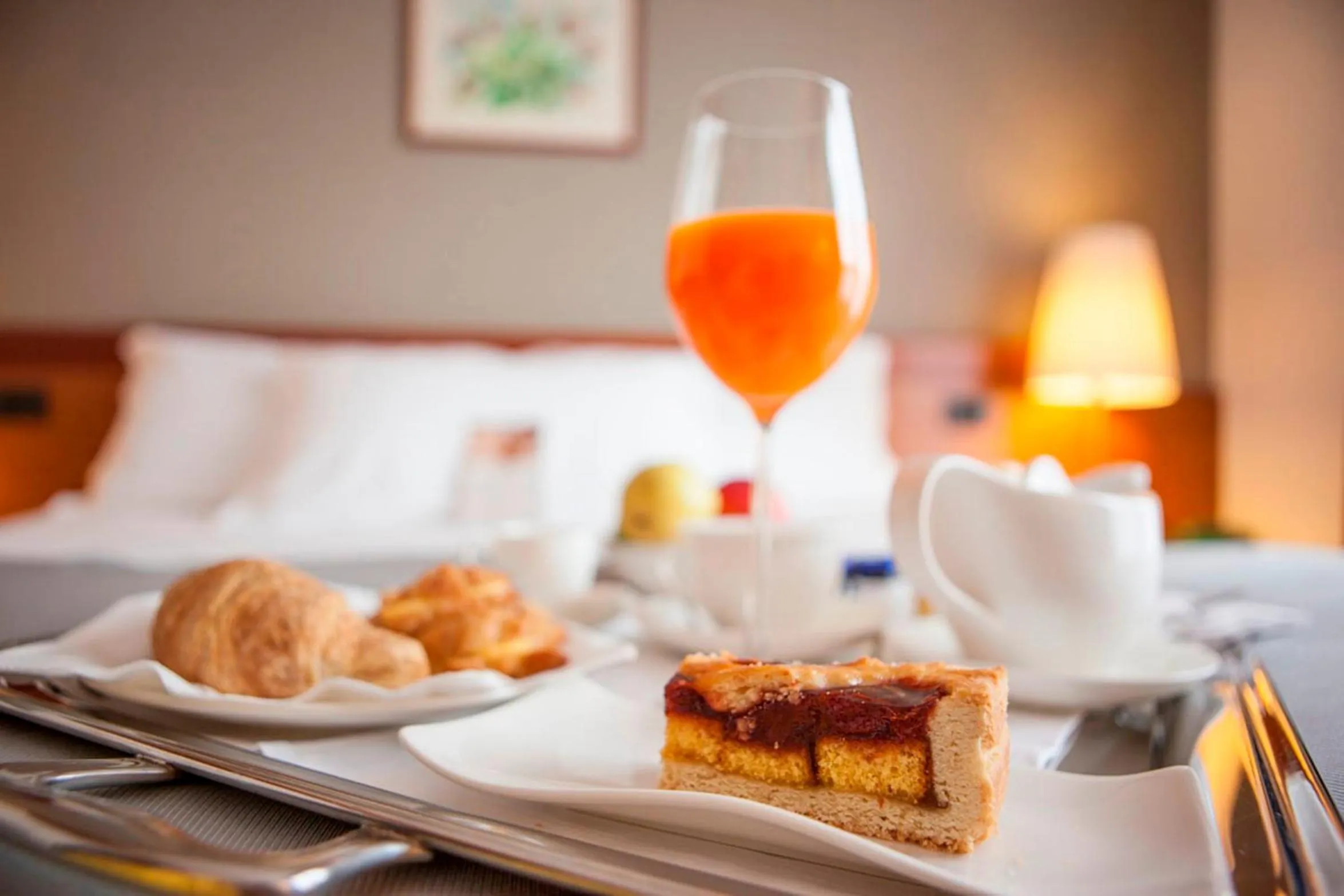 Food and drinks, Bed in Hotel Ai Gelsi