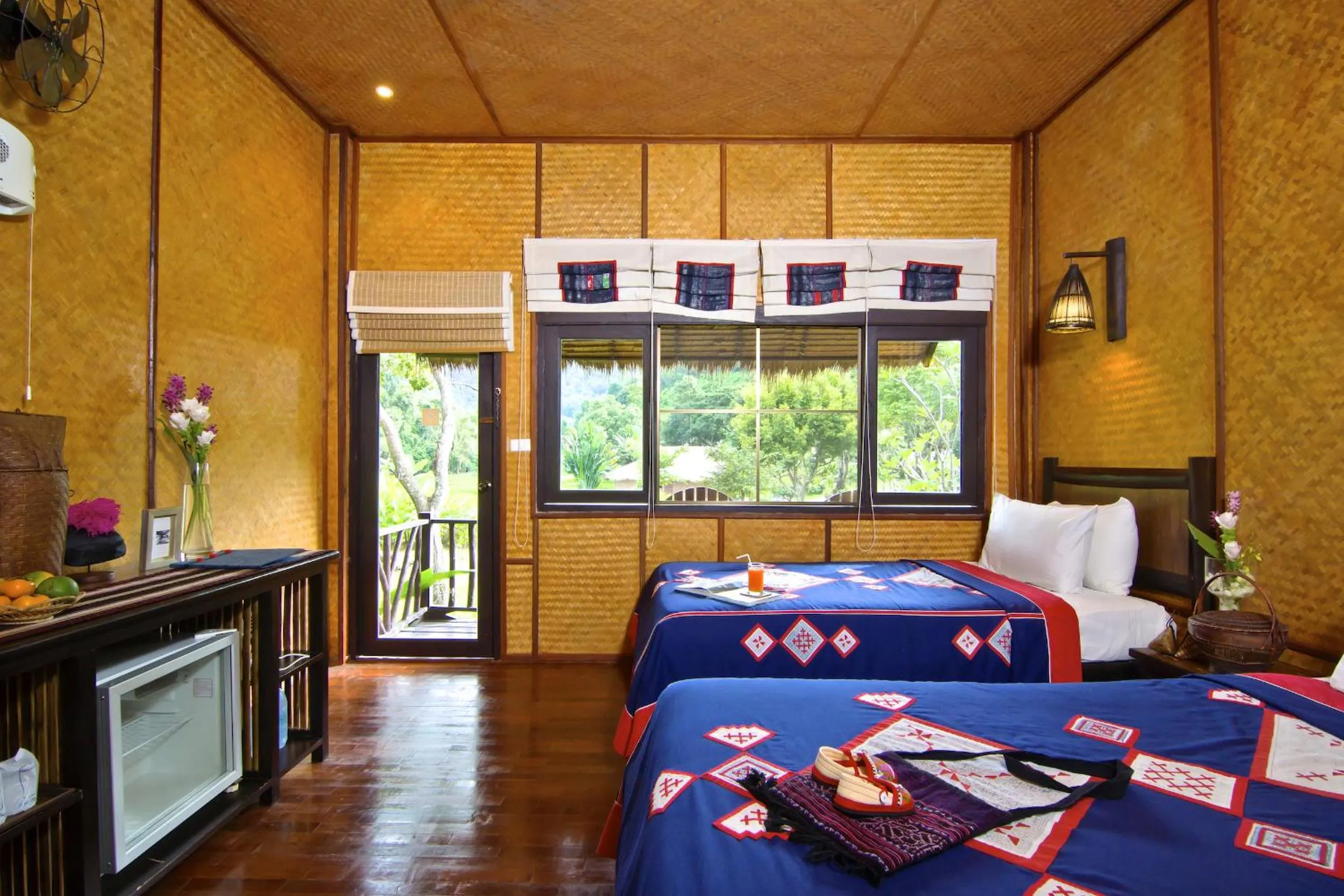 Photo of the whole room, Bed in Hmong Hilltribe Lodge