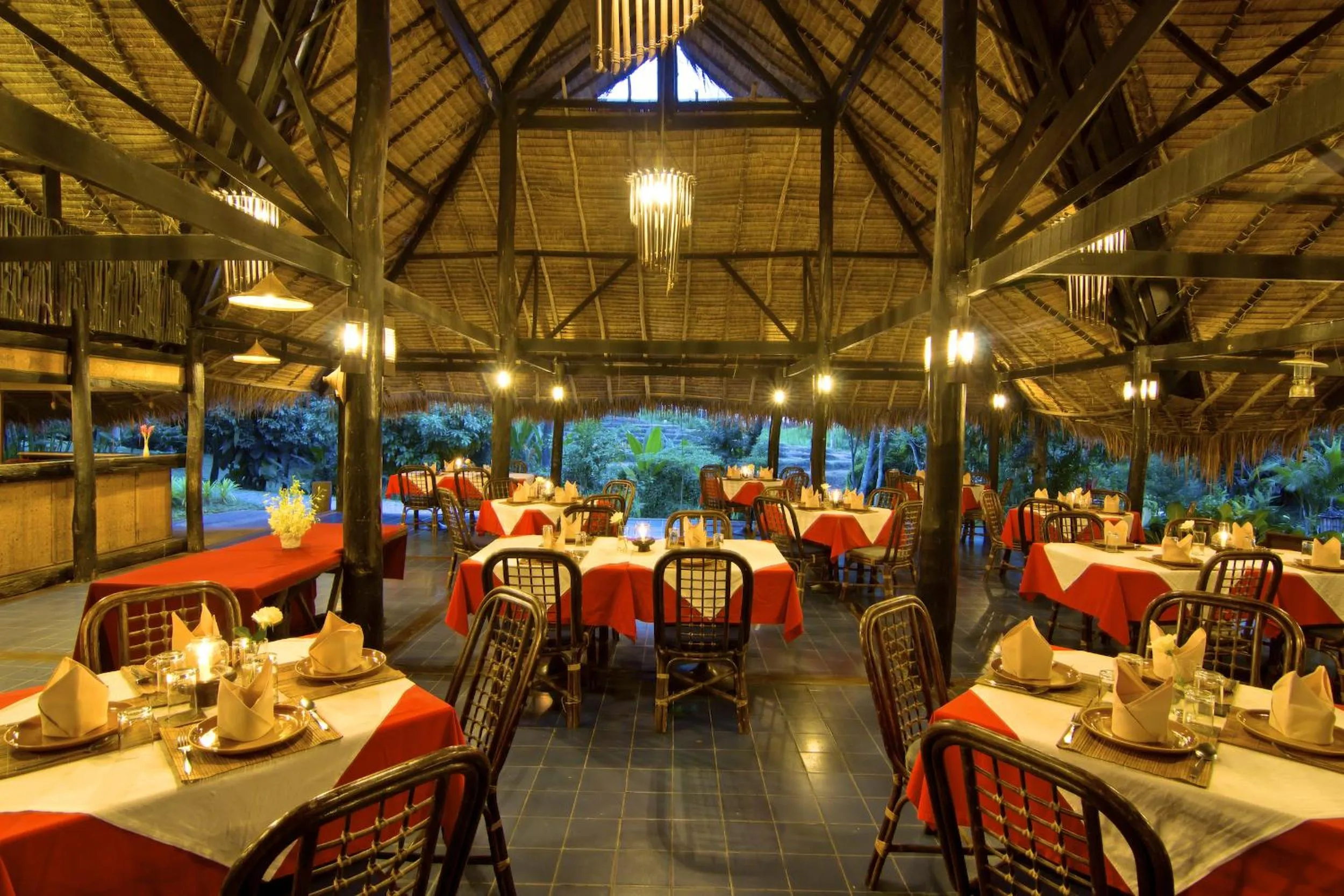 Restaurant/places to eat in Hmong Hilltribe Lodge