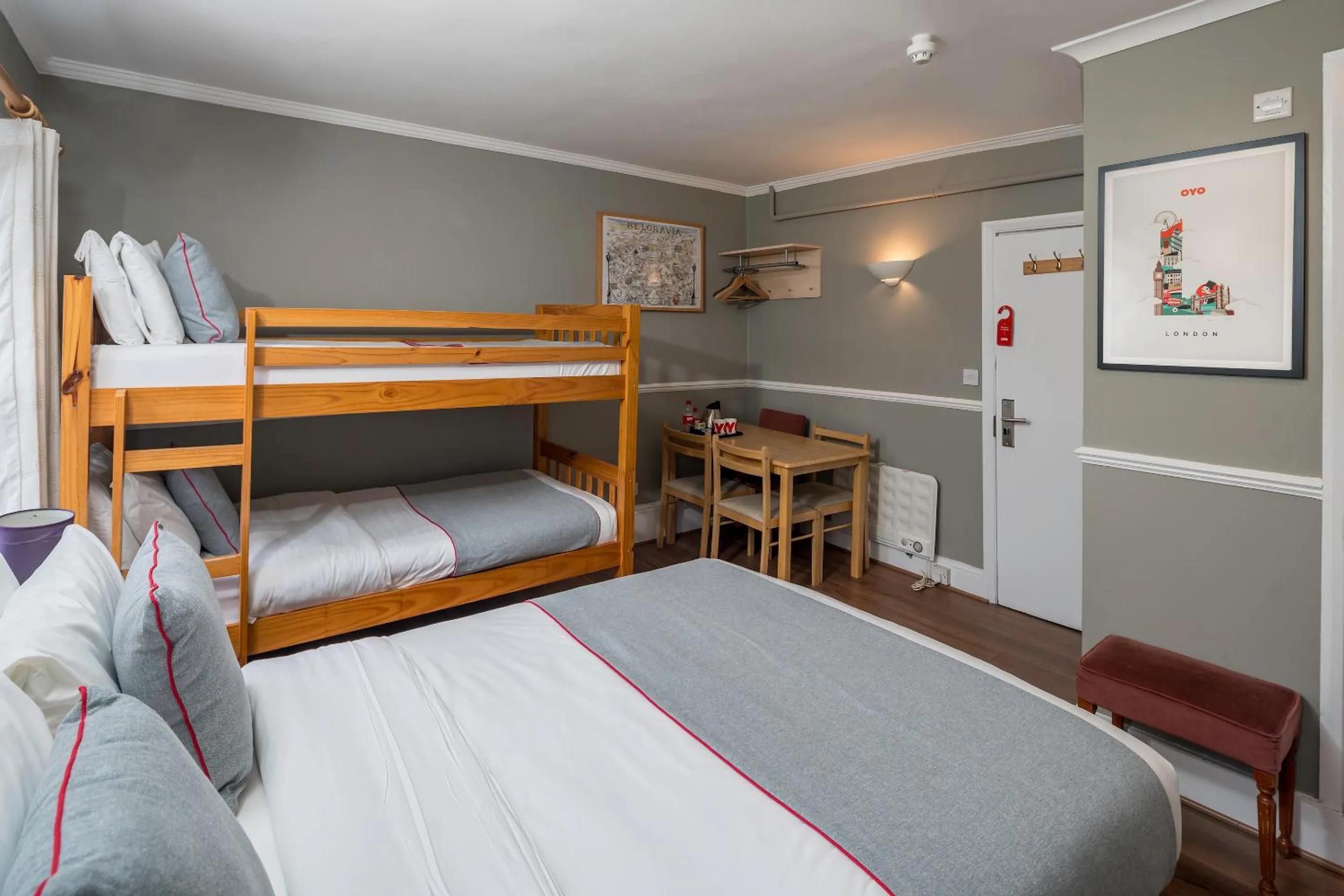 Bedroom in Belgravia Rooms Hotel