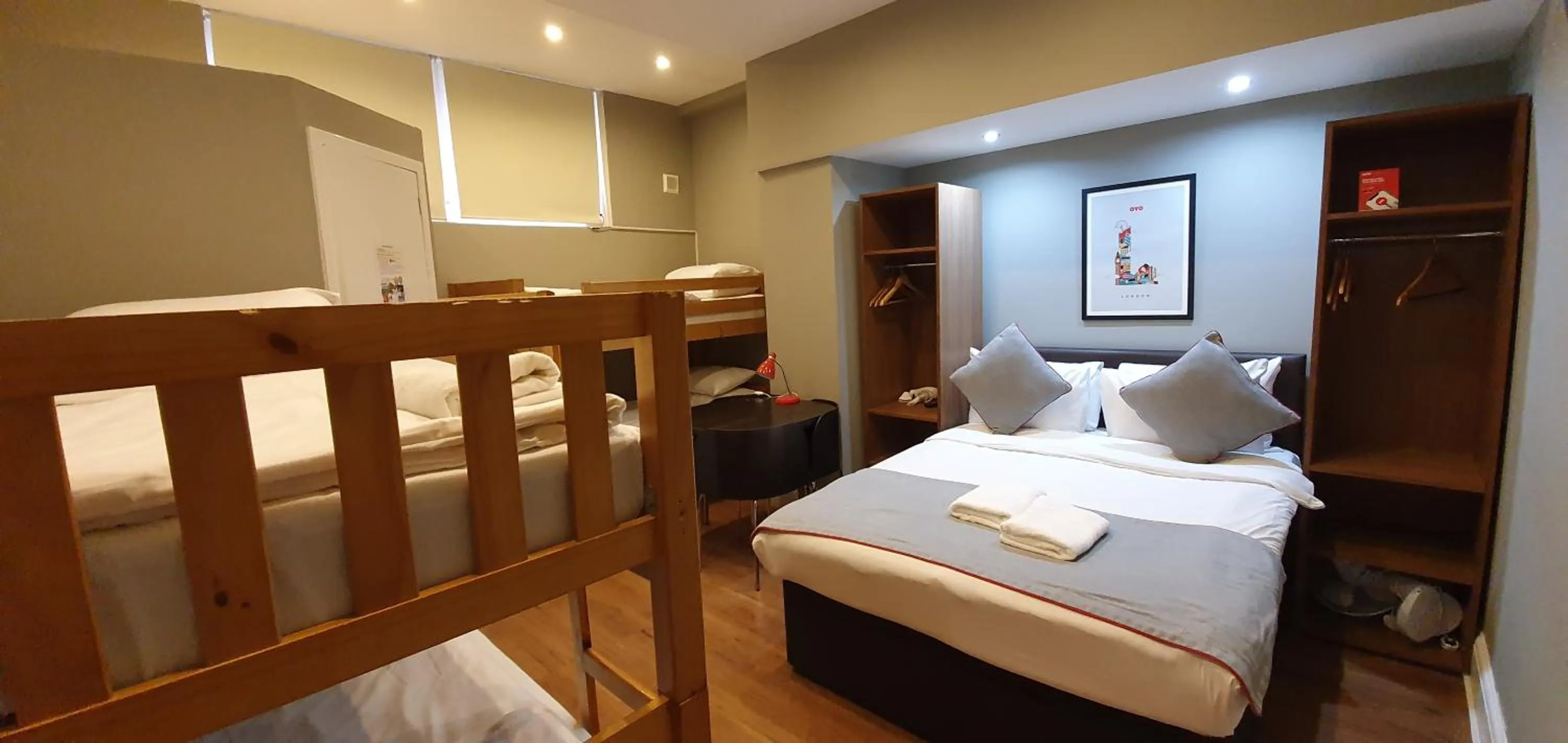 Bedroom in Belgravia Rooms Hotel