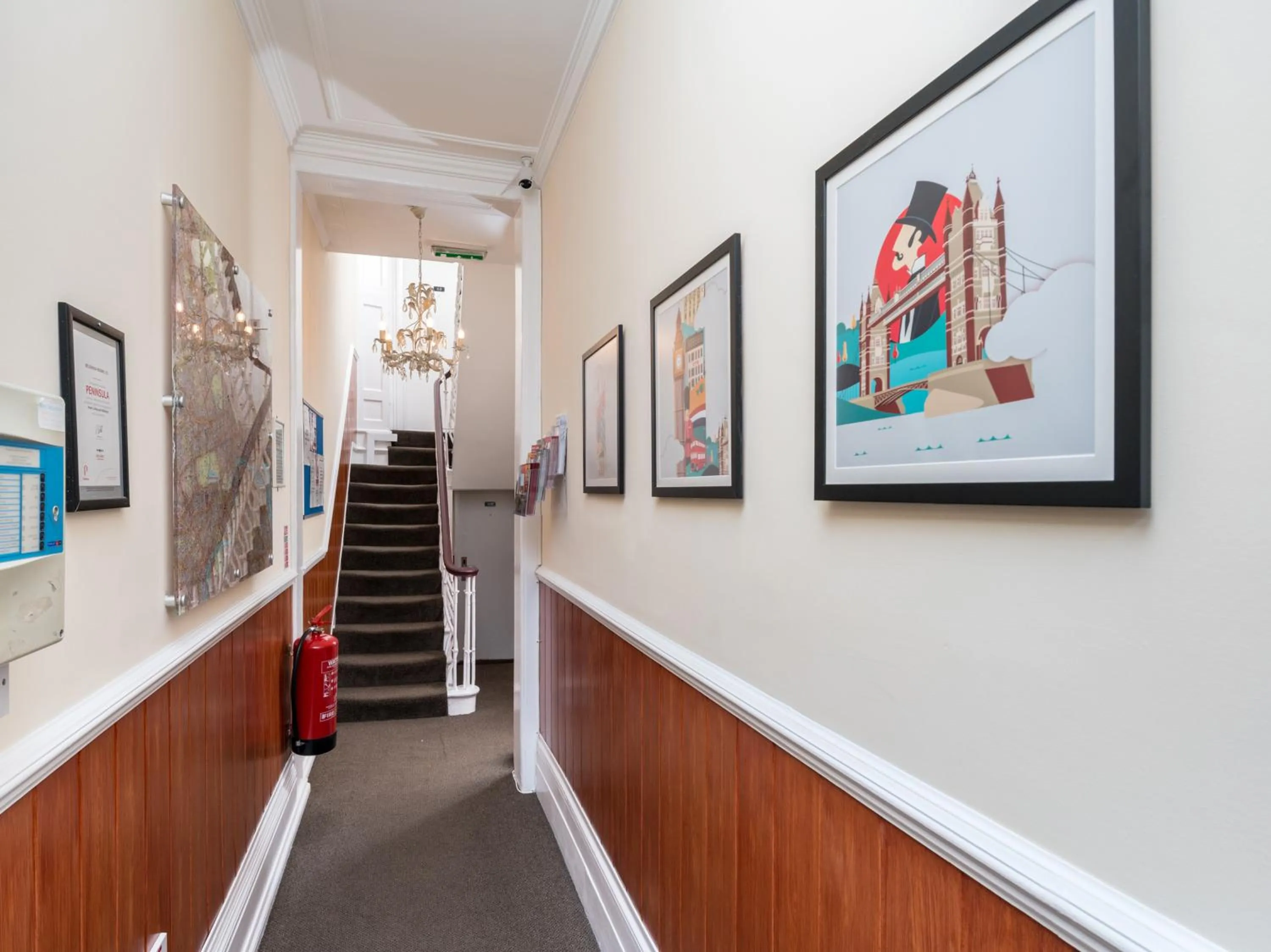 Area and facilities in Belgravia Rooms Hotel