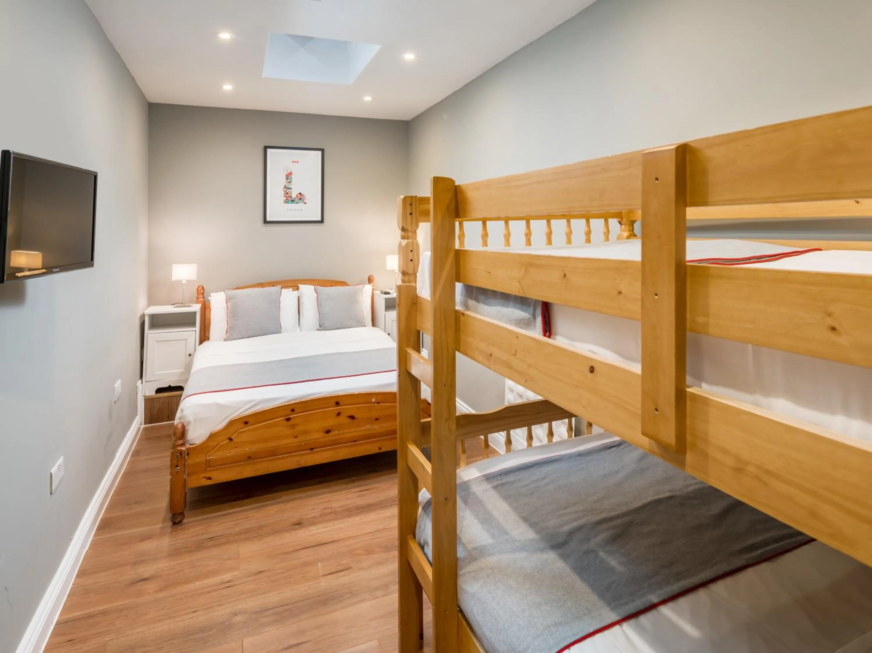 Bedroom in Belgravia Rooms Hotel