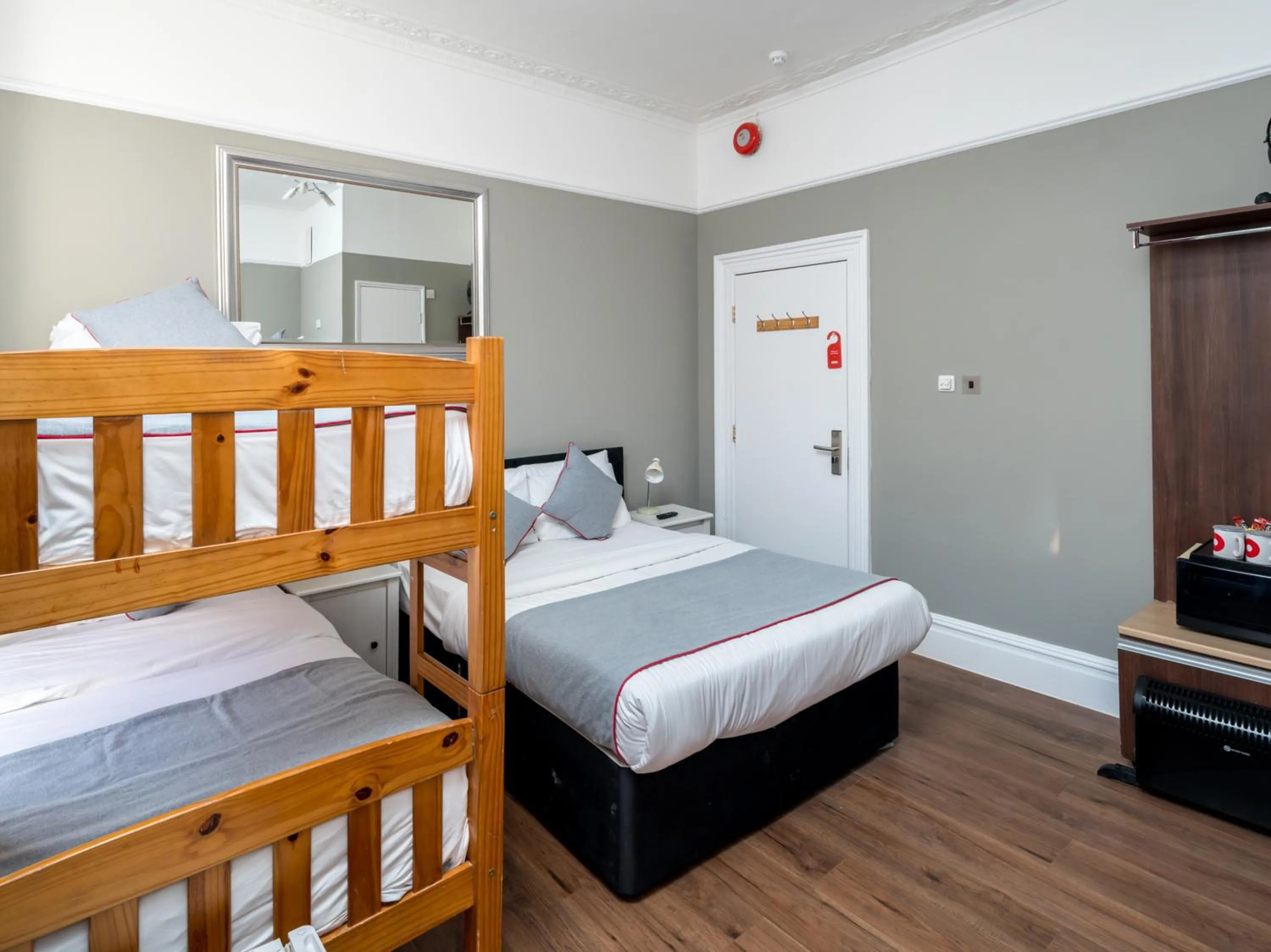 Photo of the whole room in Belgravia Rooms Hotel