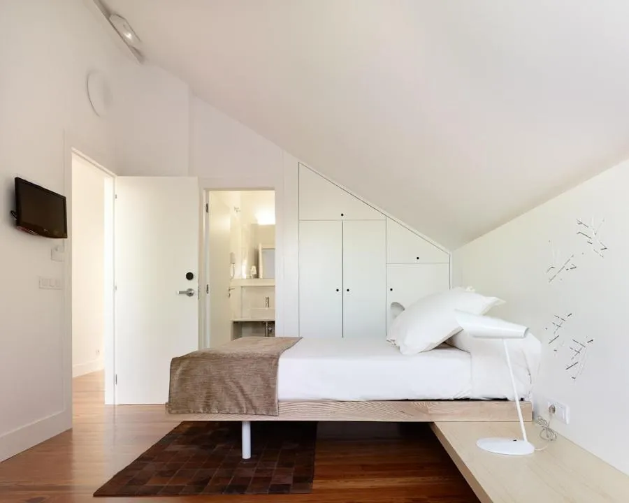 Photo of the whole room, Bed in Hotel Pazo de Altamira