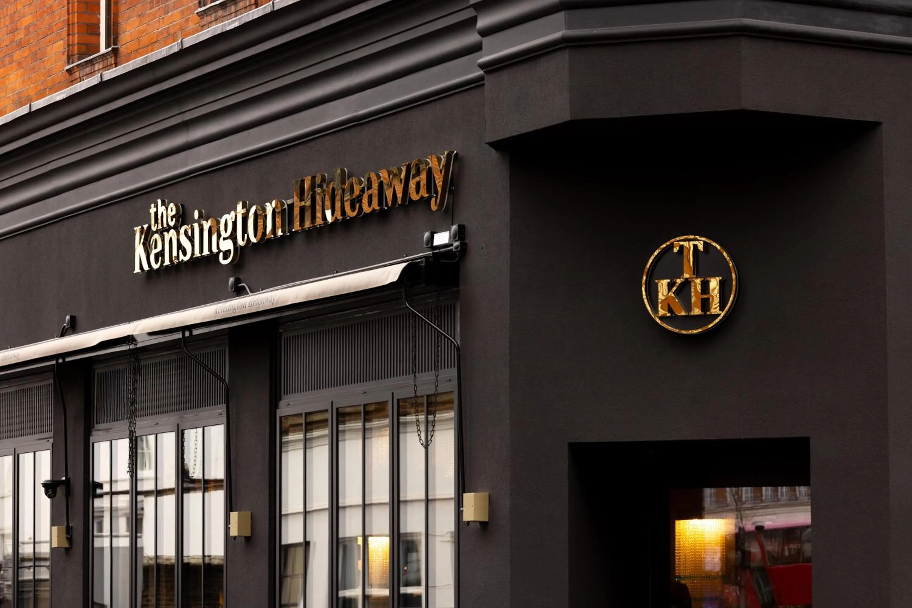 Property building in The Kensington Hideaway