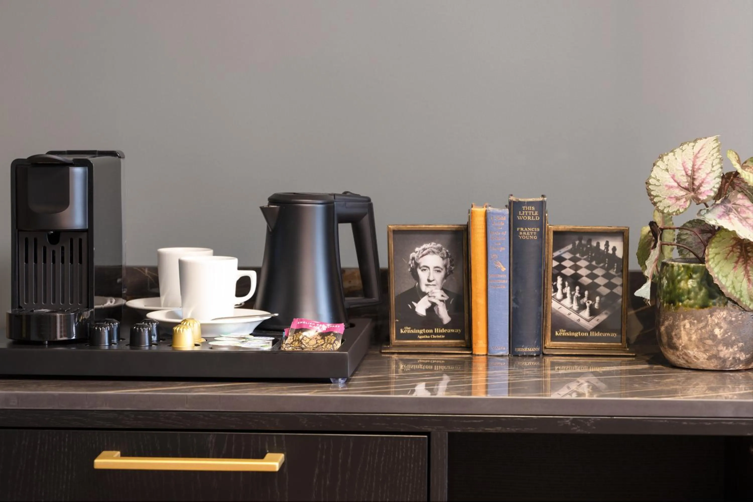 Bedroom in The Kensington Hideaway