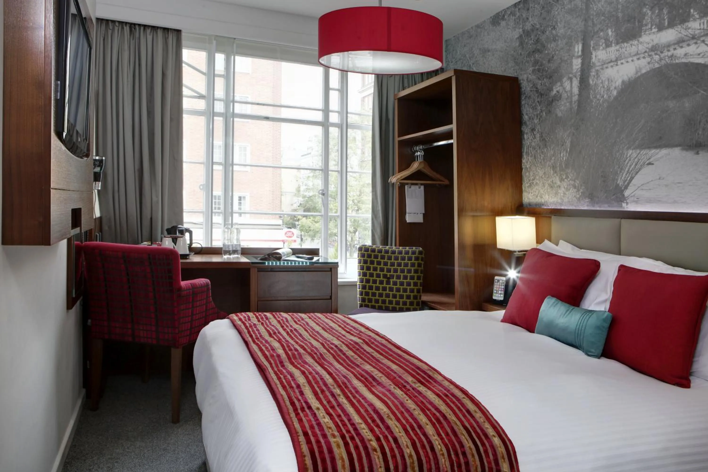 Bedroom, Room Photo in Seraphine Kensington Olympia