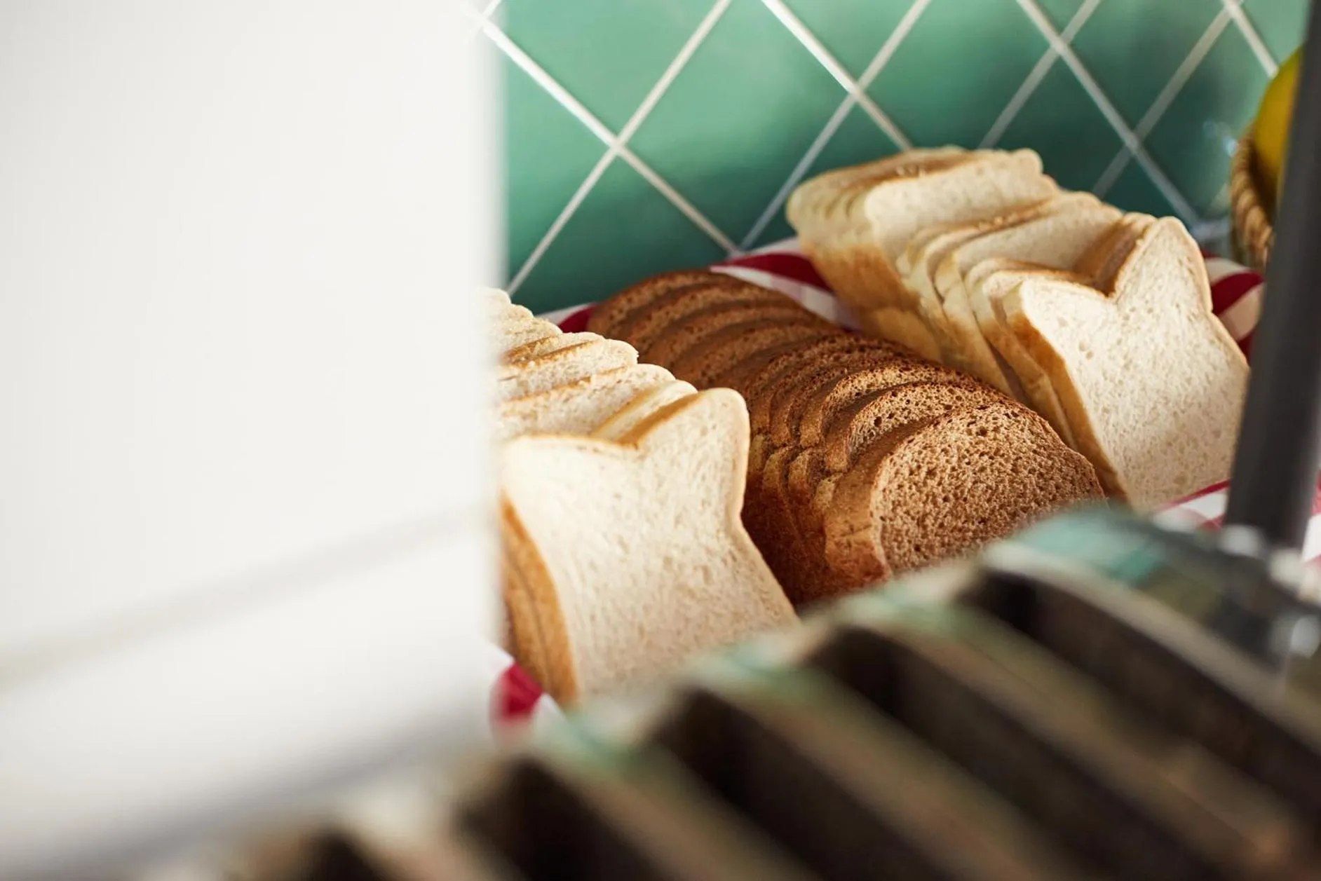 Food and drinks in Seraphine Kensington Olympia