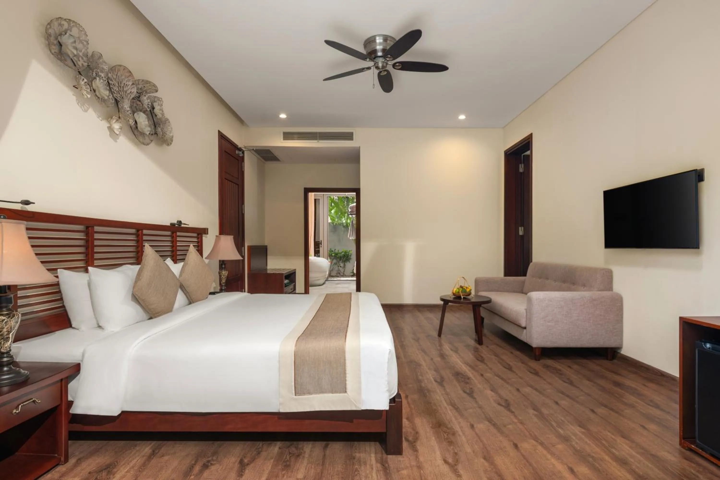 Bed in Silk Sense Hoi An River Resort - Green Luxury Escape