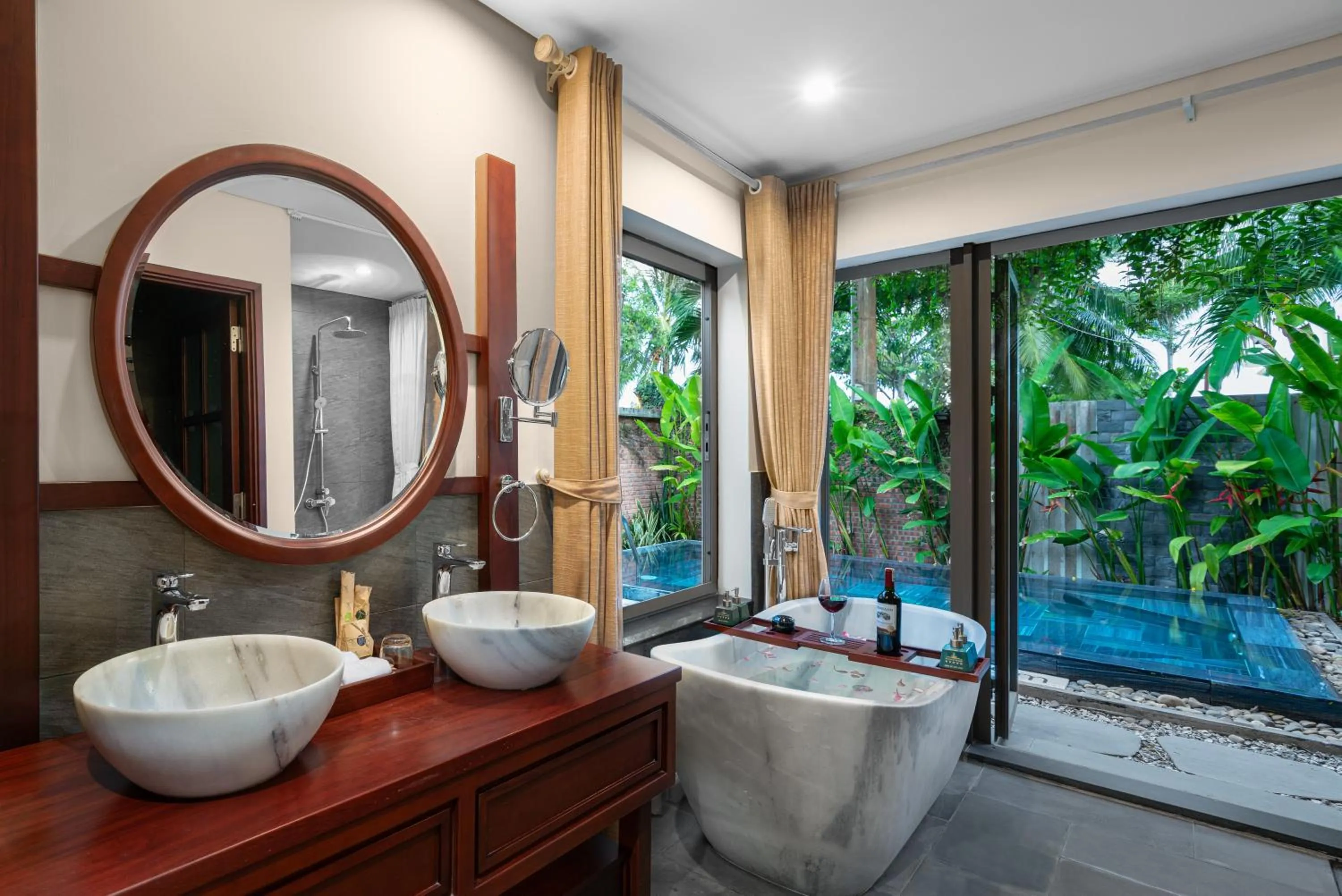 Bathroom in Silk Sense Hoi An River Resort - Green Luxury Escape