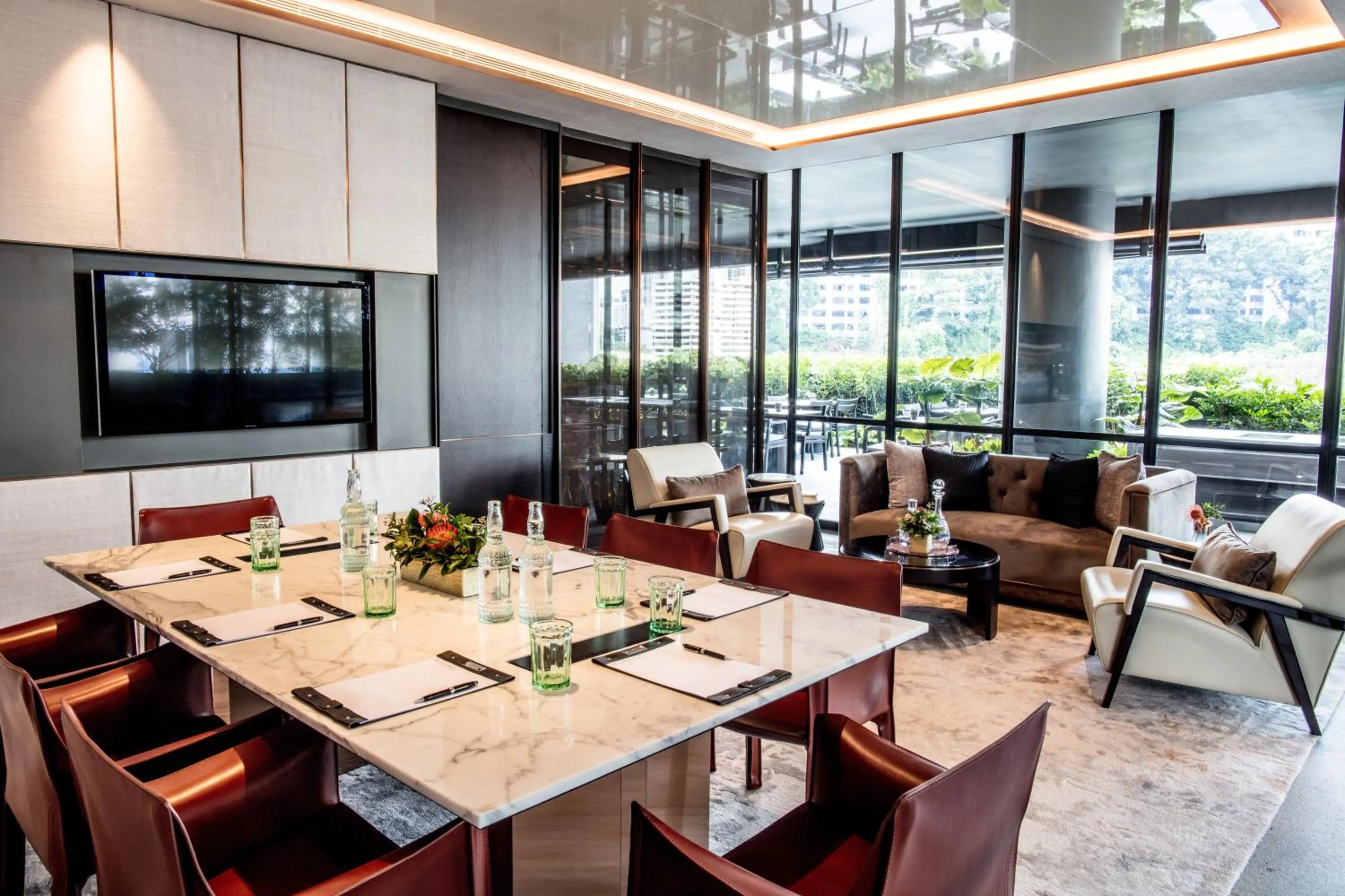 Meeting/conference room in InterContinental Singapore Robertson Quay by IHG