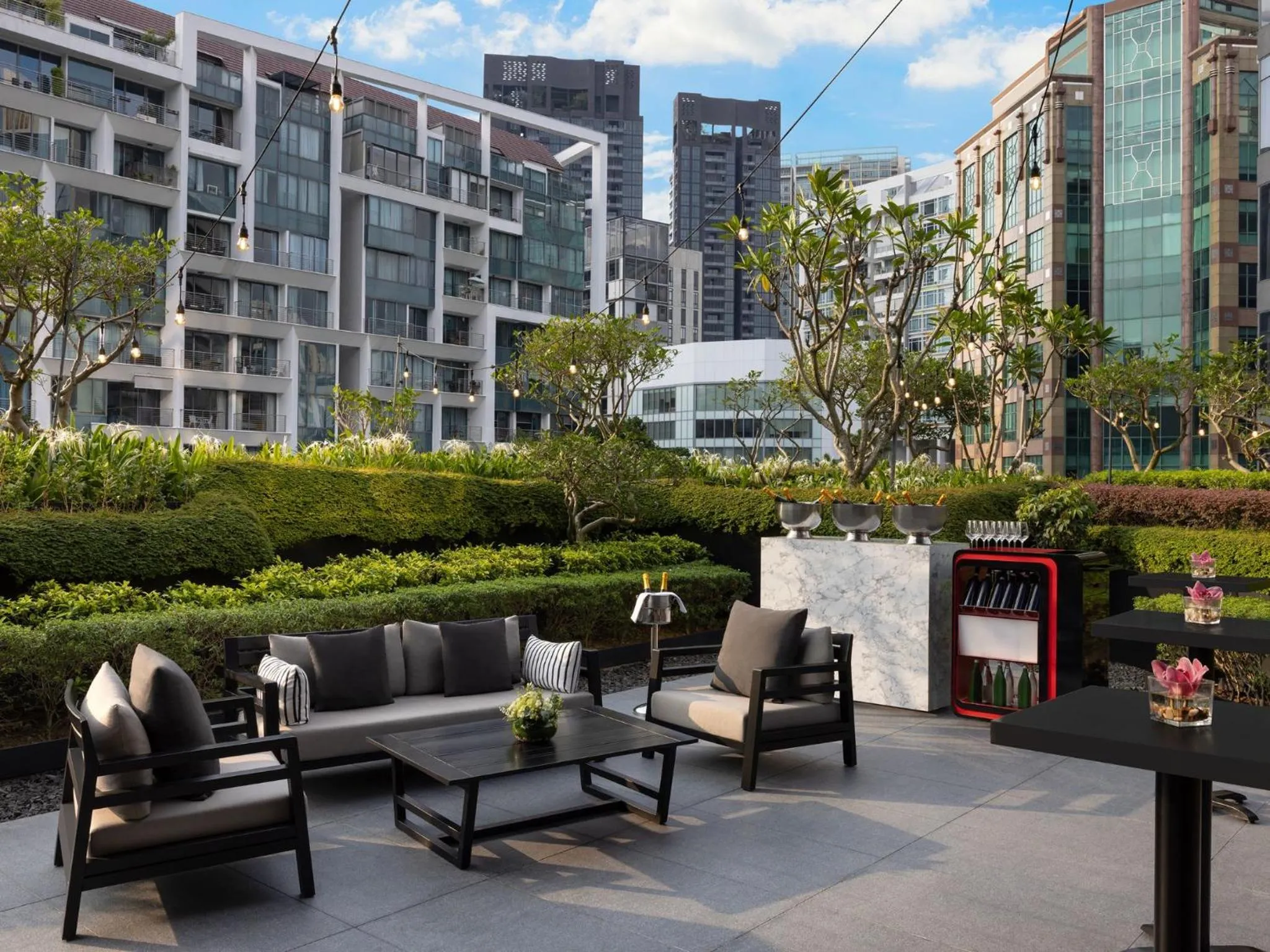 Balcony/Terrace in InterContinental Singapore Robertson Quay by IHG