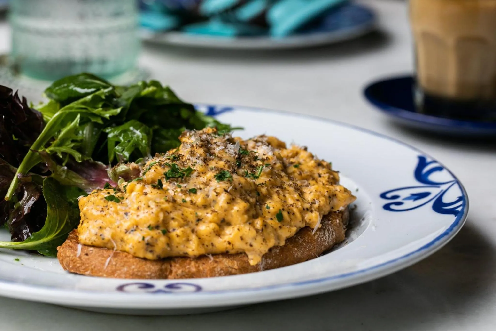 Restaurant/places to eat in InterContinental Singapore Robertson Quay by IHG