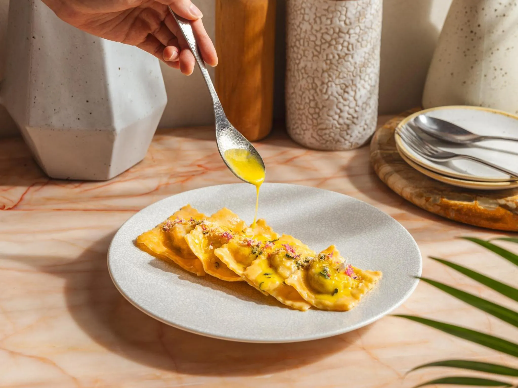 Restaurant/places to eat in InterContinental Singapore Robertson Quay by IHG