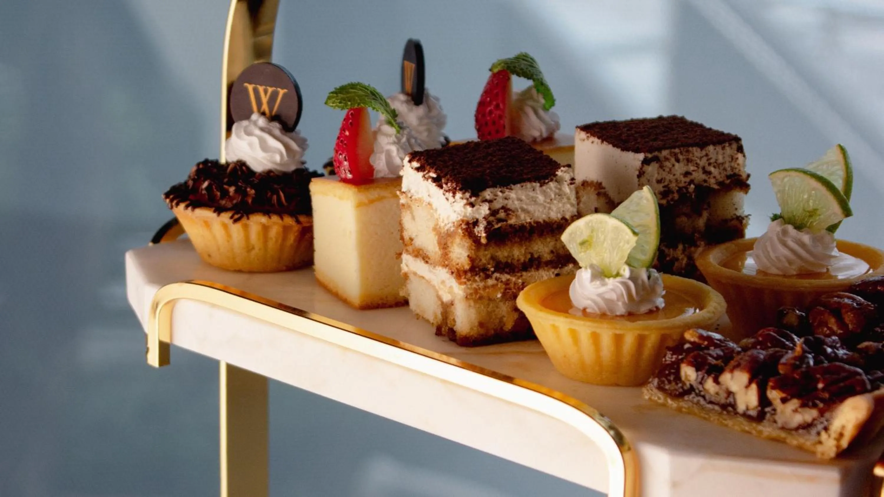 Restaurant/places to eat in InterContinental Singapore Robertson Quay by IHG