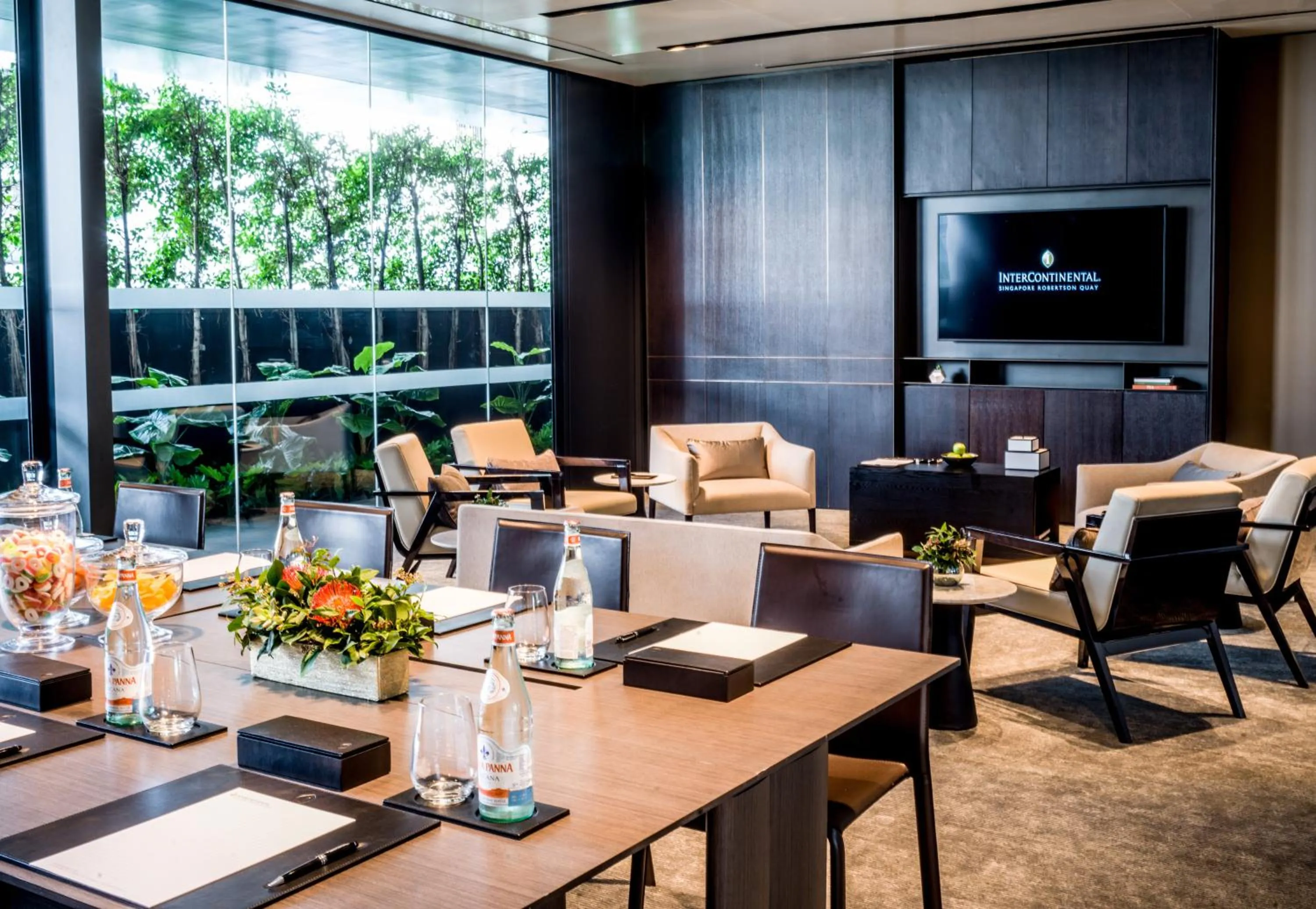 Meeting/conference room in InterContinental Singapore Robertson Quay by IHG