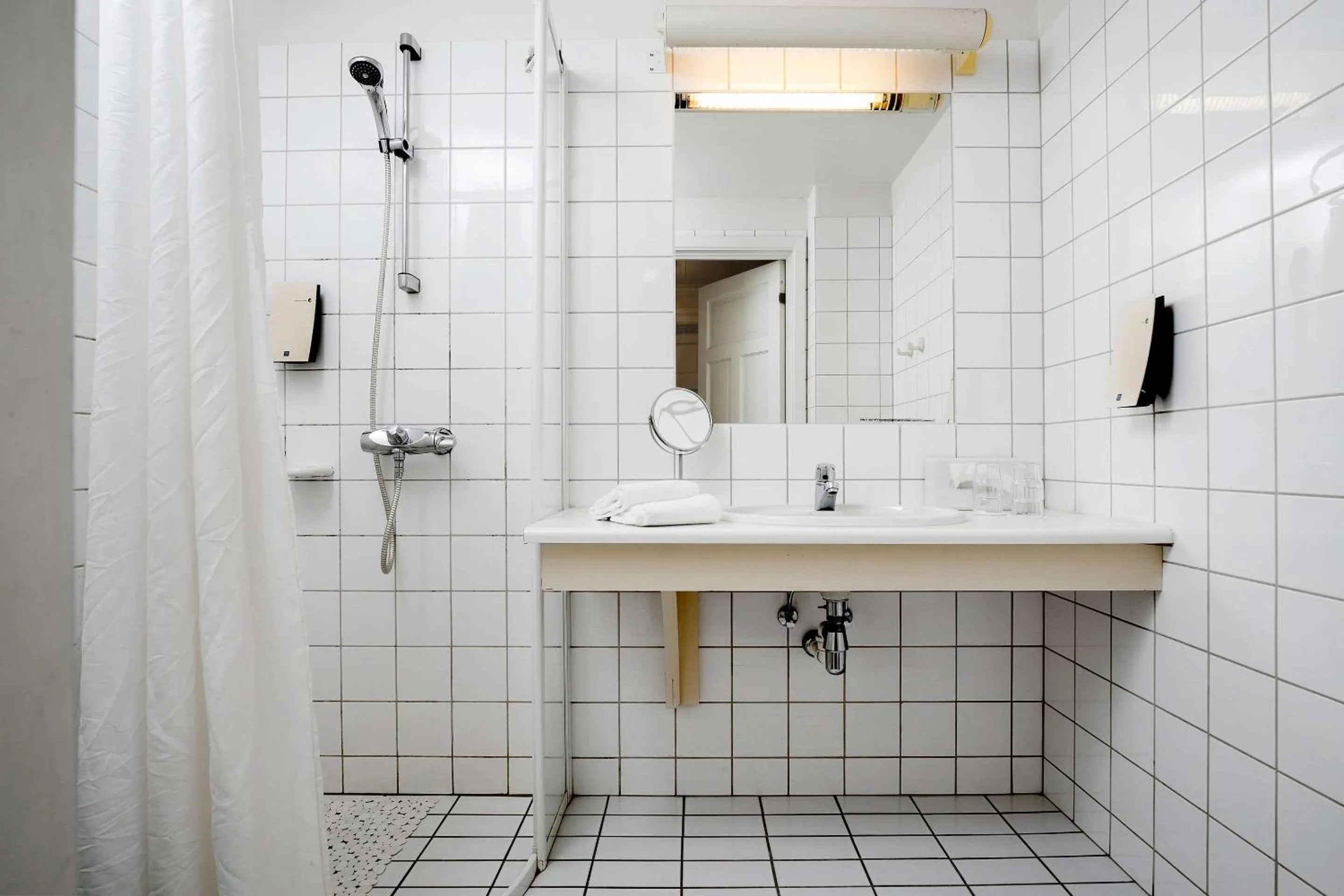 Bedroom in Best Western Plus Hotel Bakeriet