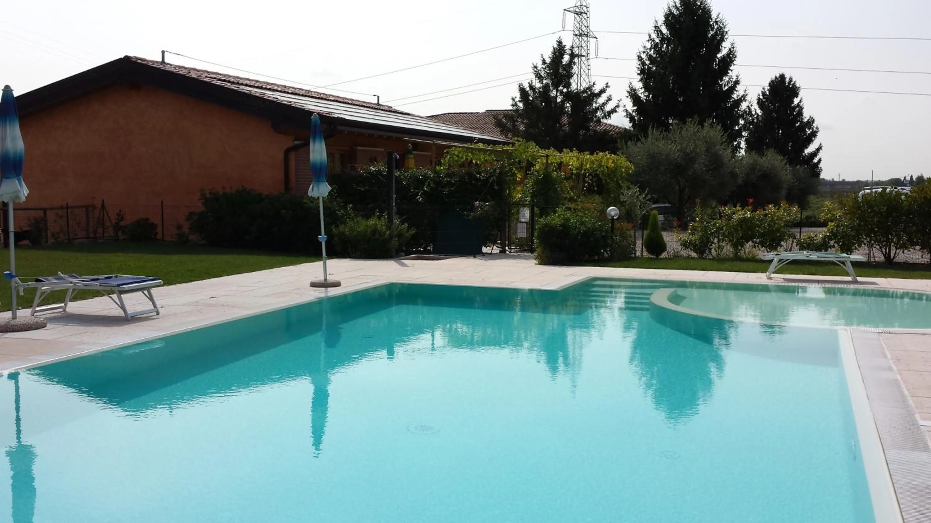 Swimming pool in Agriturismo La Palazzina