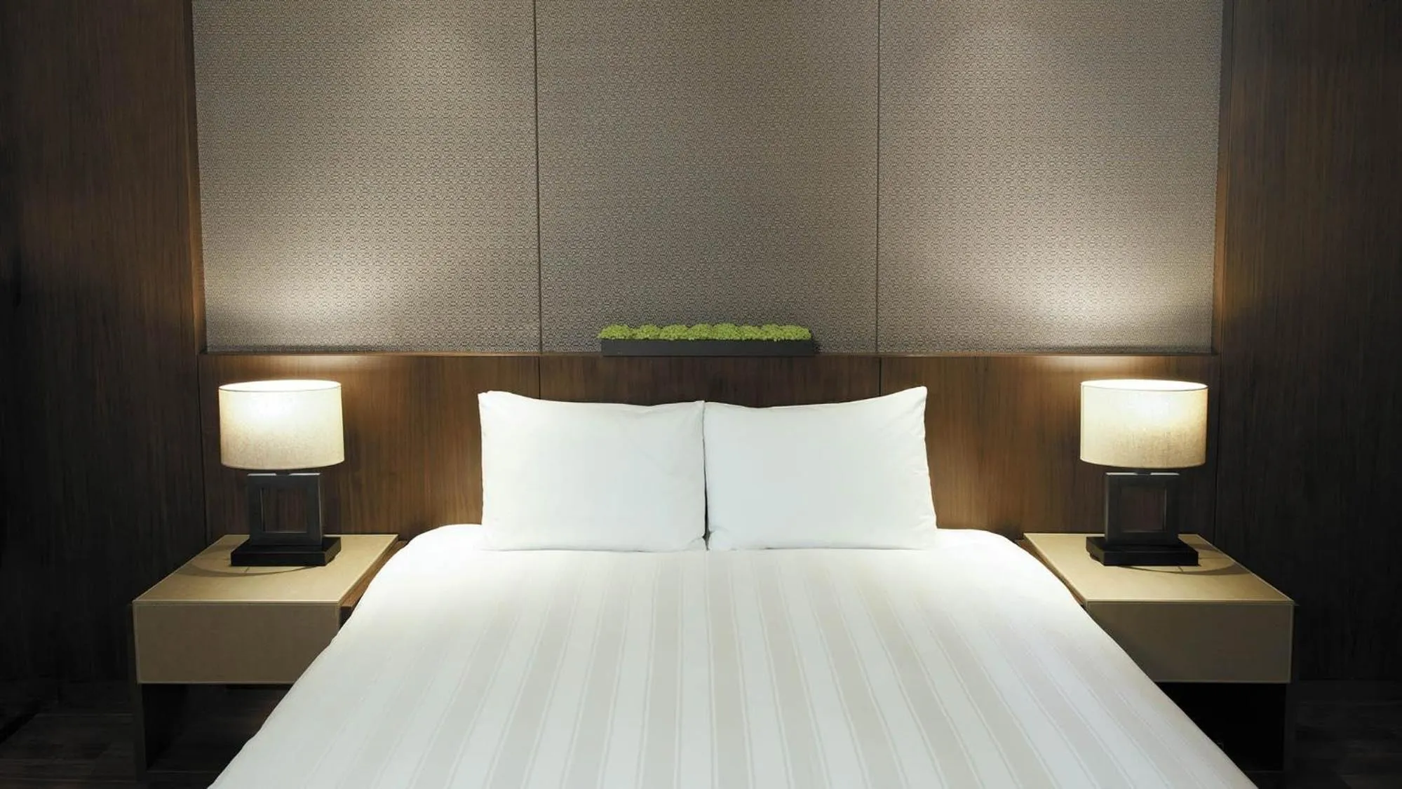 Bed in LOTTE CITY HOTEL Mapo
