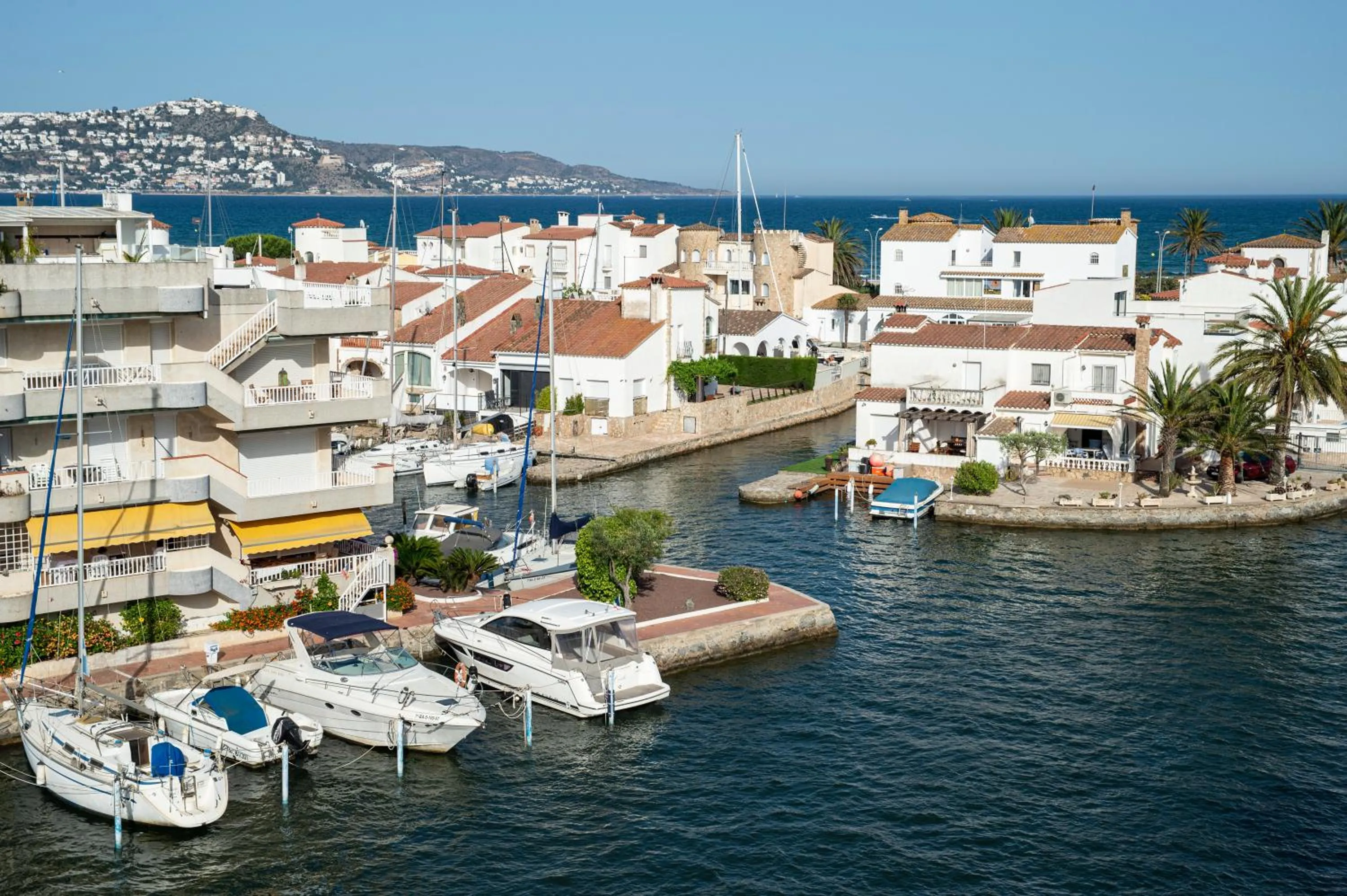 Nearby landmark in Pierre & Vacances Empuriabrava Marina