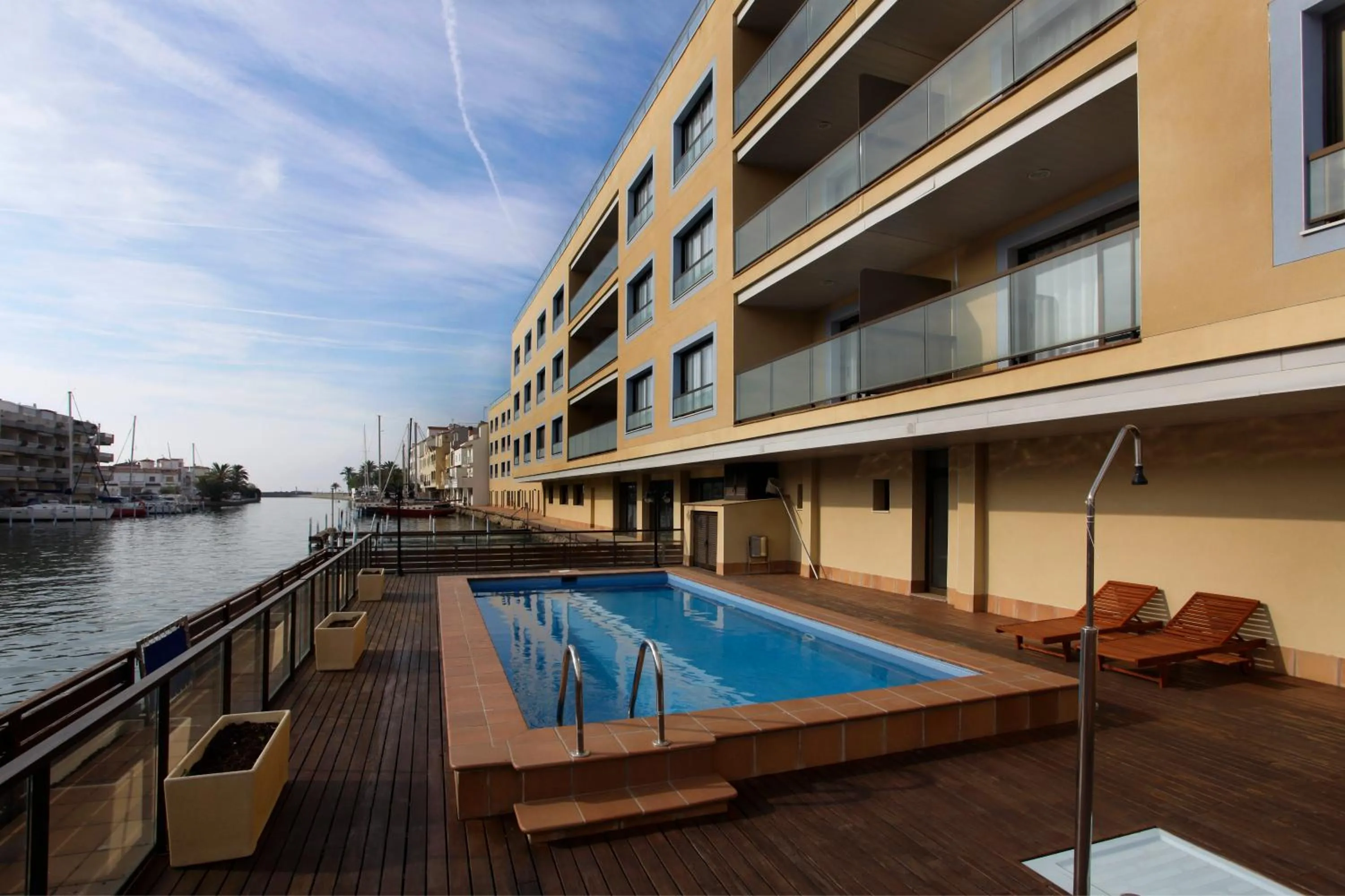 Facade/entrance in Pierre & Vacances Empuriabrava Marina