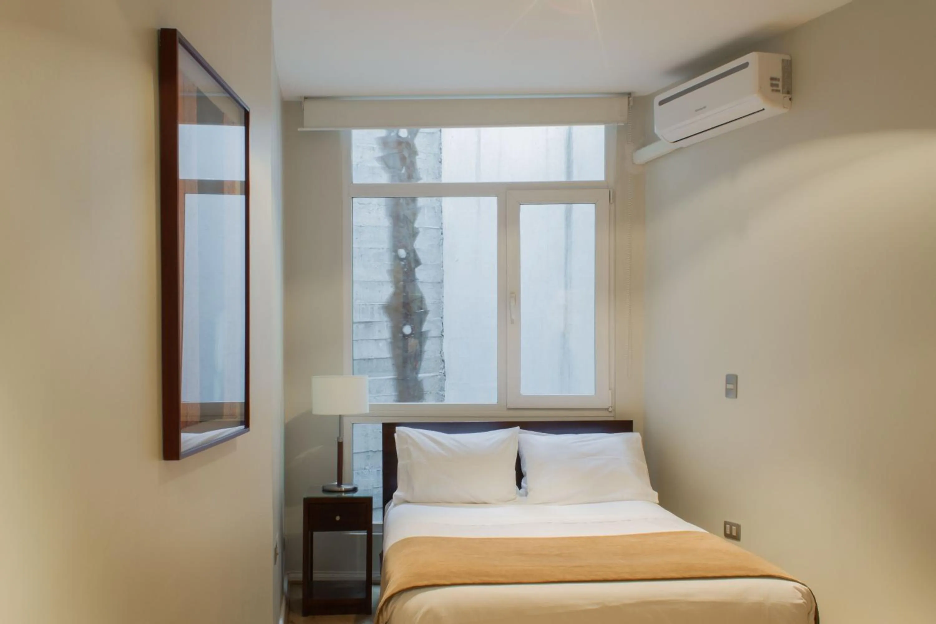 Bedroom, Bed in Lastarria Aparts