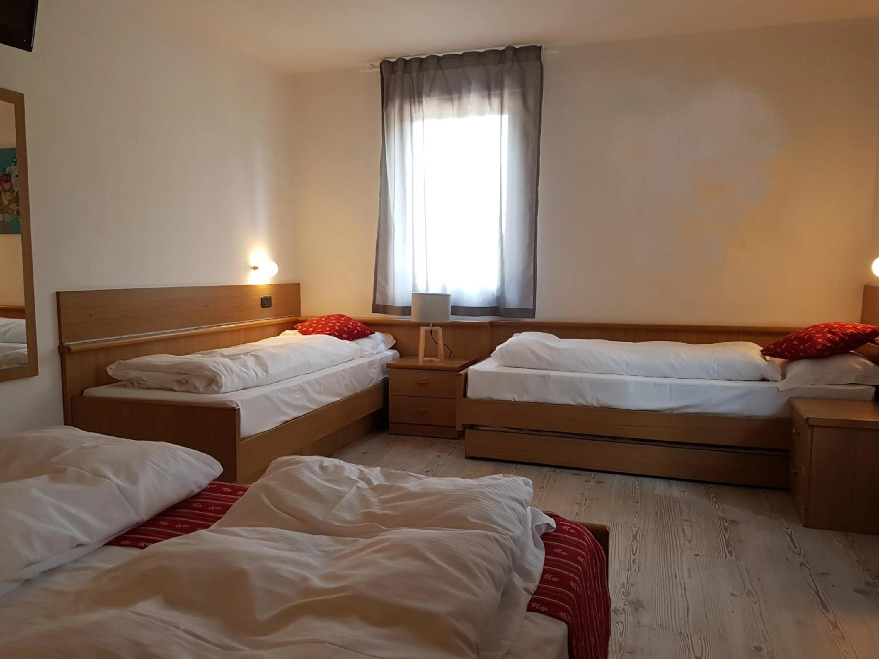 Bed in Ciasa Alpina Relax Hotel