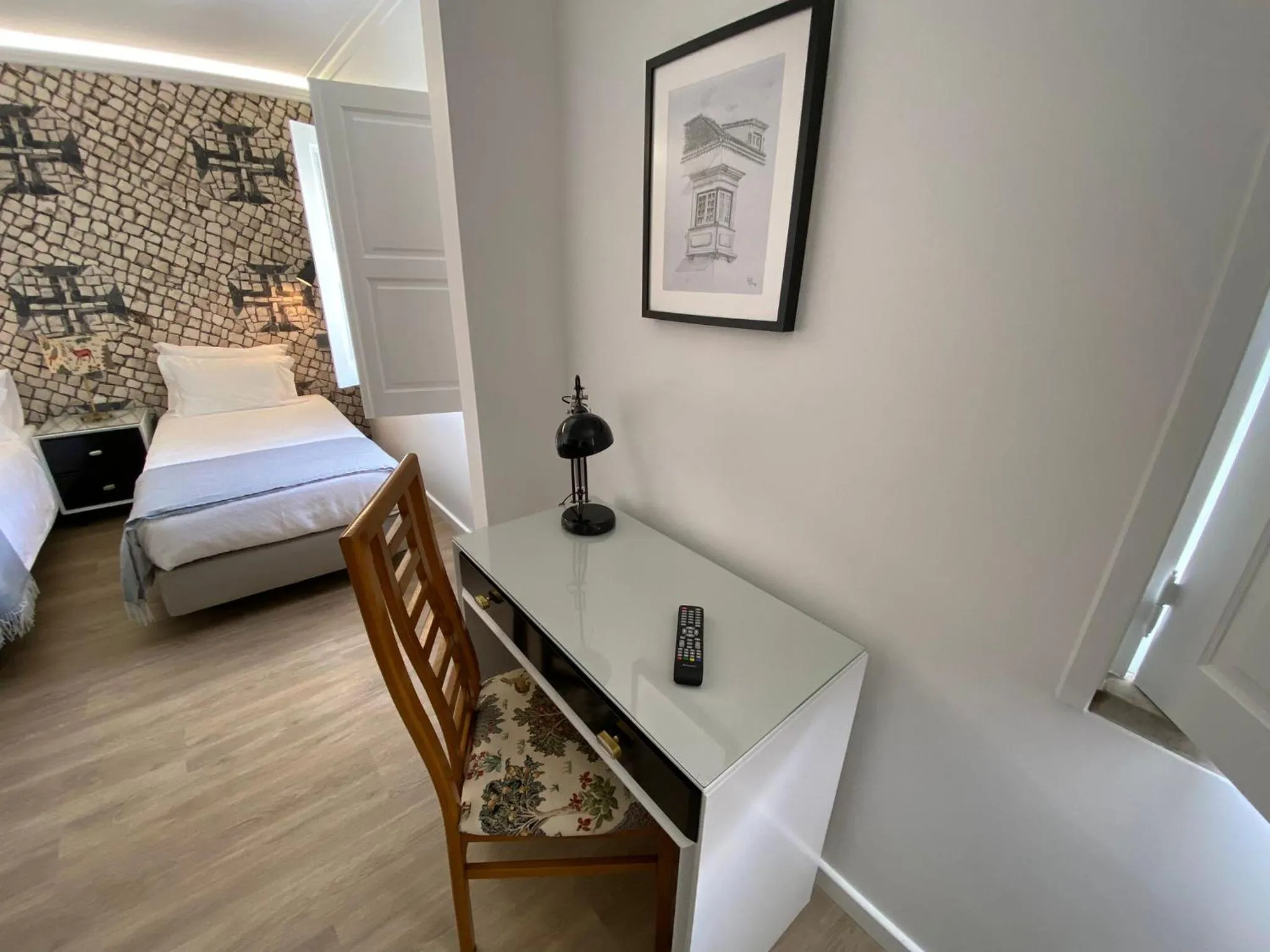 Seating area, Bed in Hotel Cavaleiros De Cristo