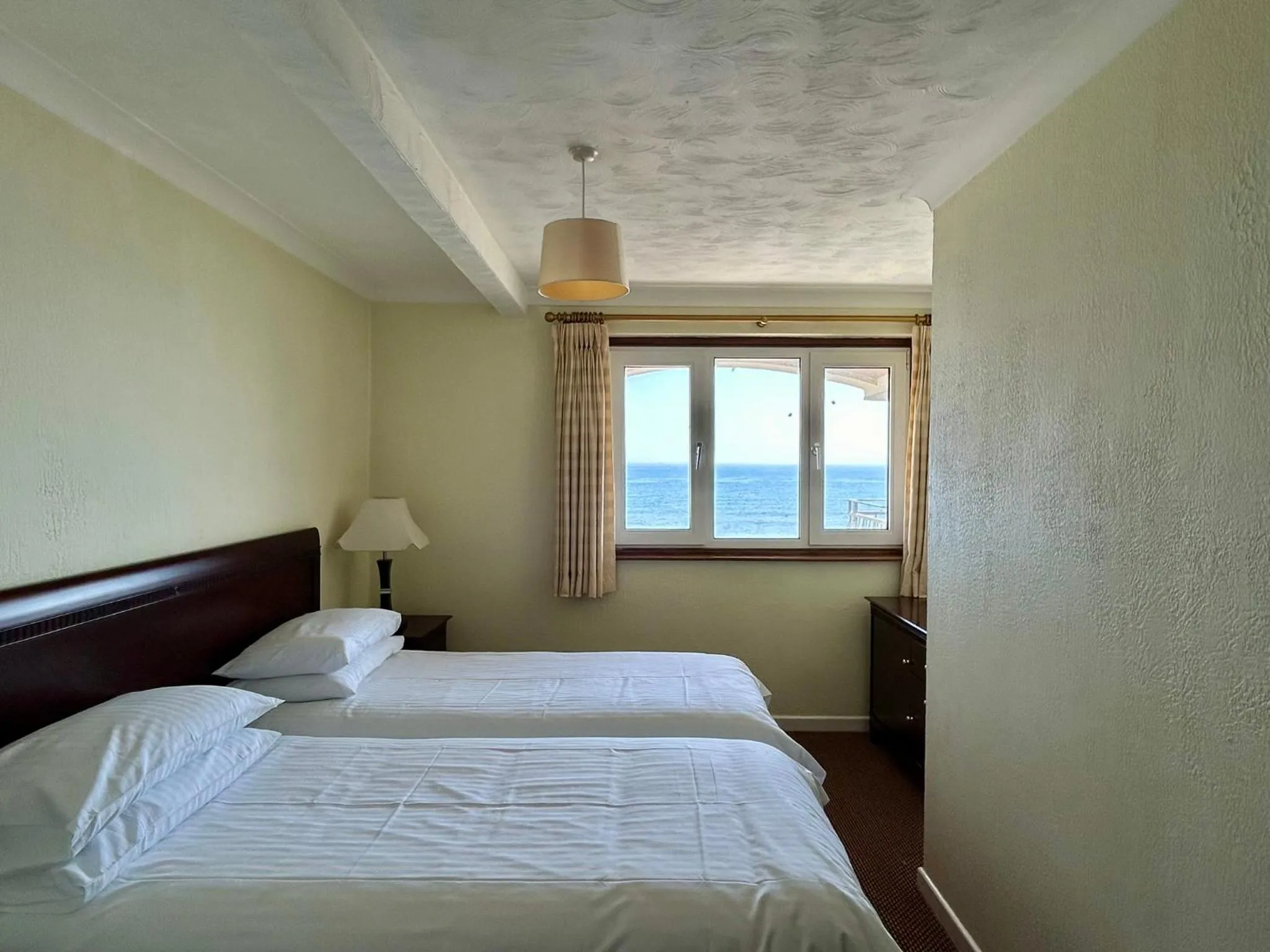 Bed in Bay View - Seafront, Sandown, Isle of Wight
