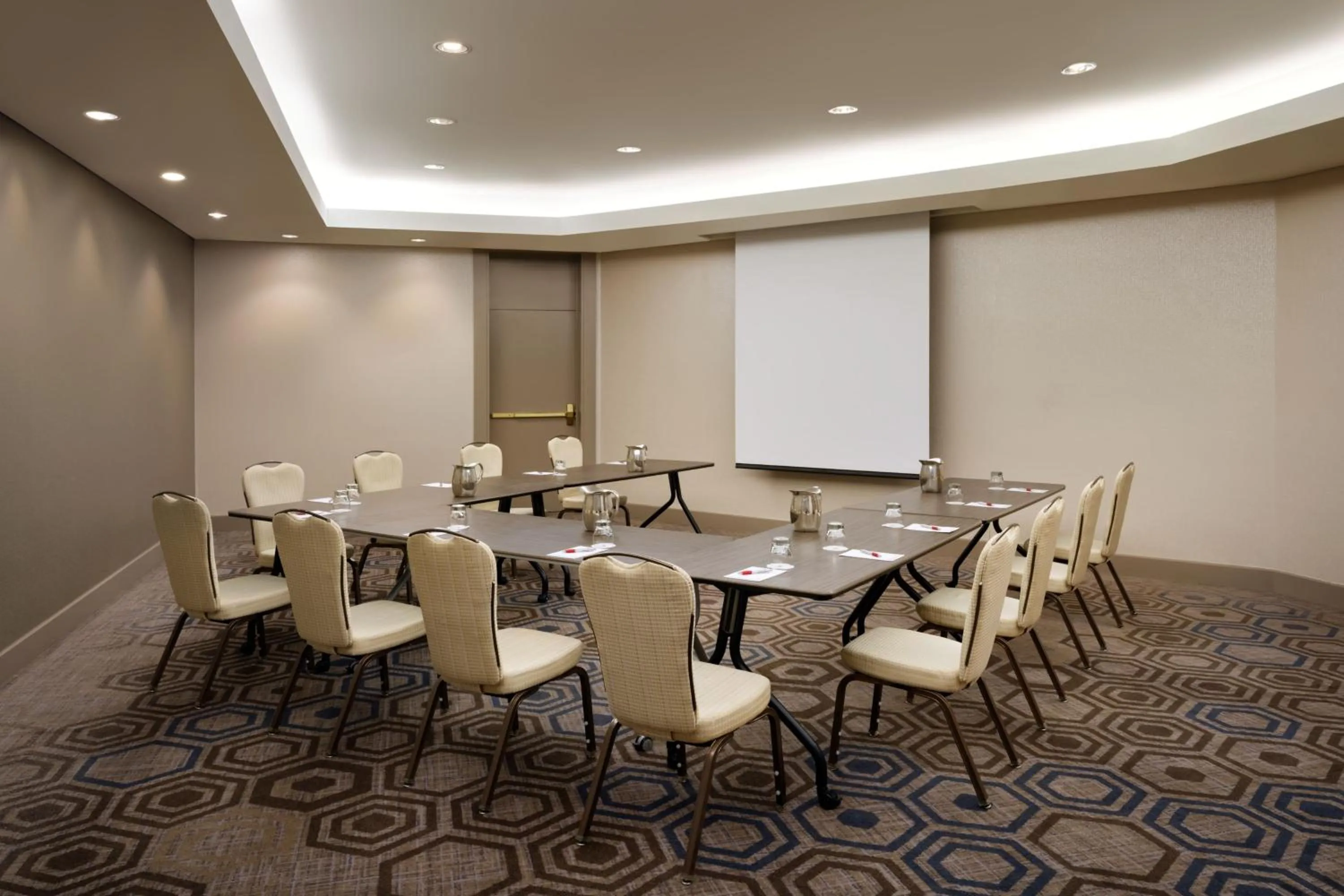 Meeting/conference room in Toronto Marriott City Centre Hotel