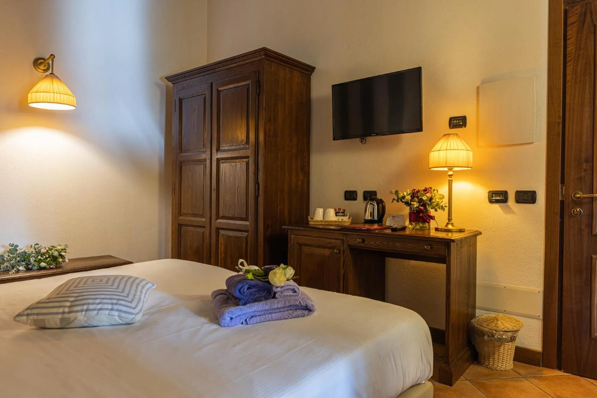 Bed in Al Castello Resort