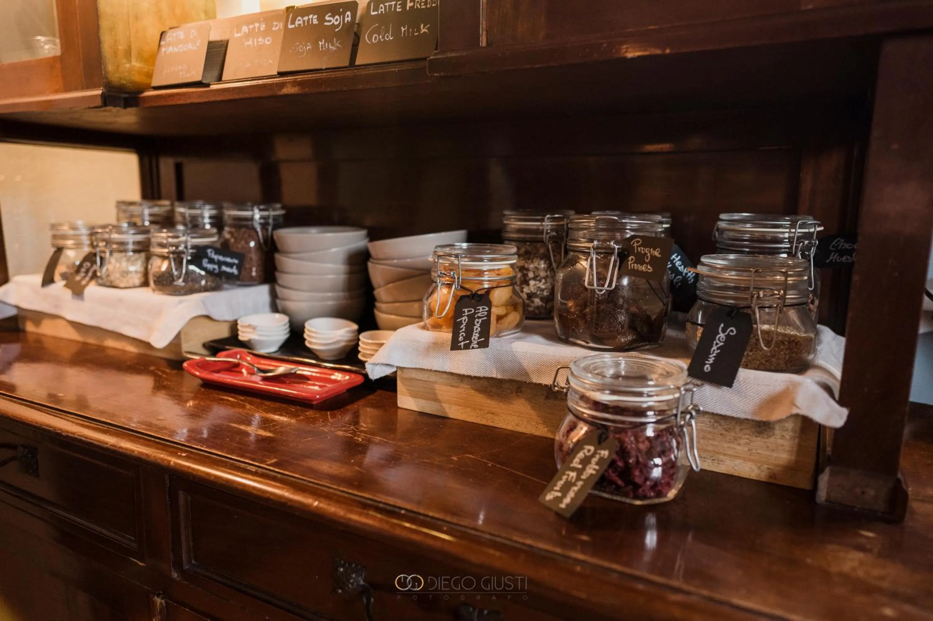 Restaurant/places to eat in Al Castello Resort