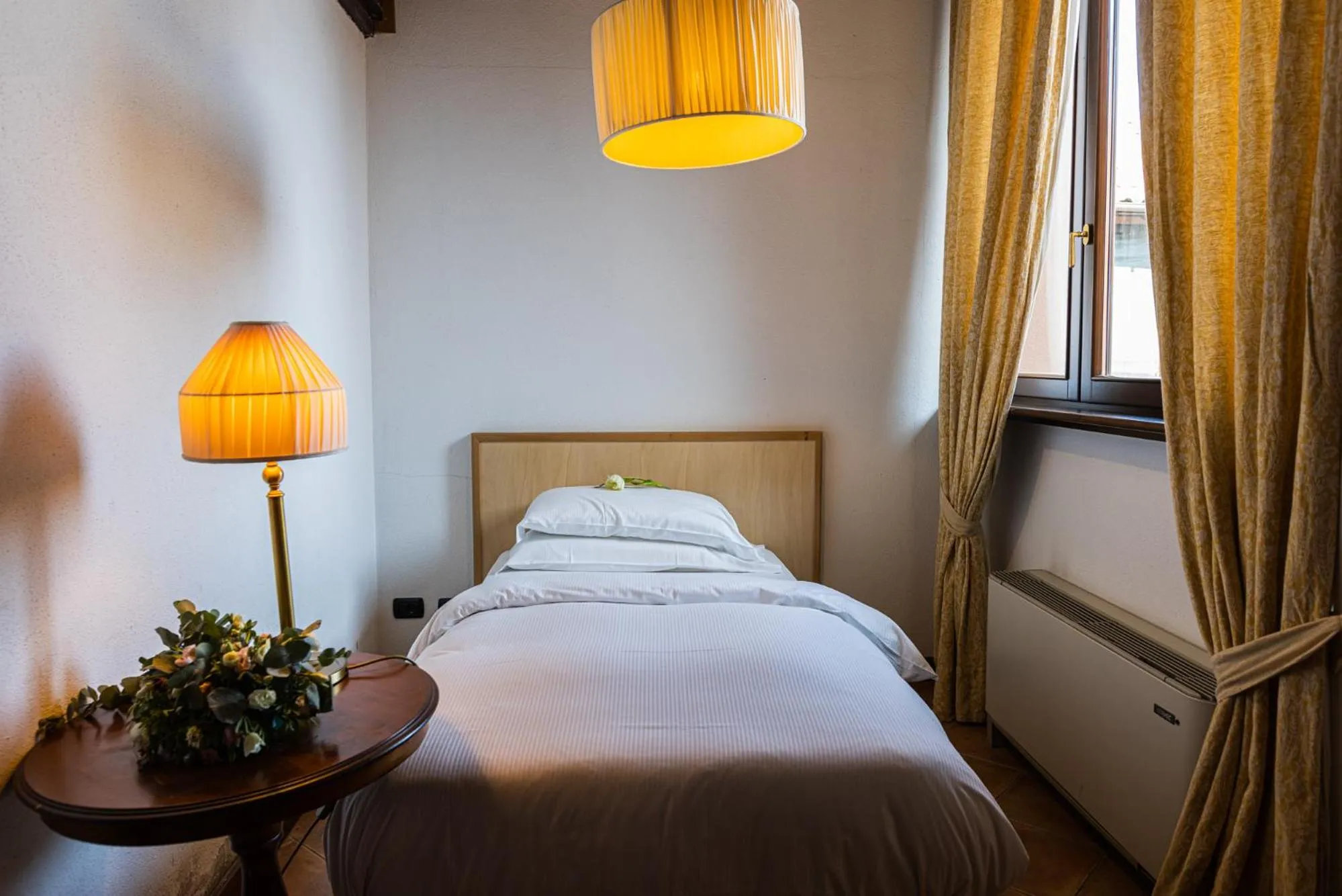 Bed in Al Castello Resort