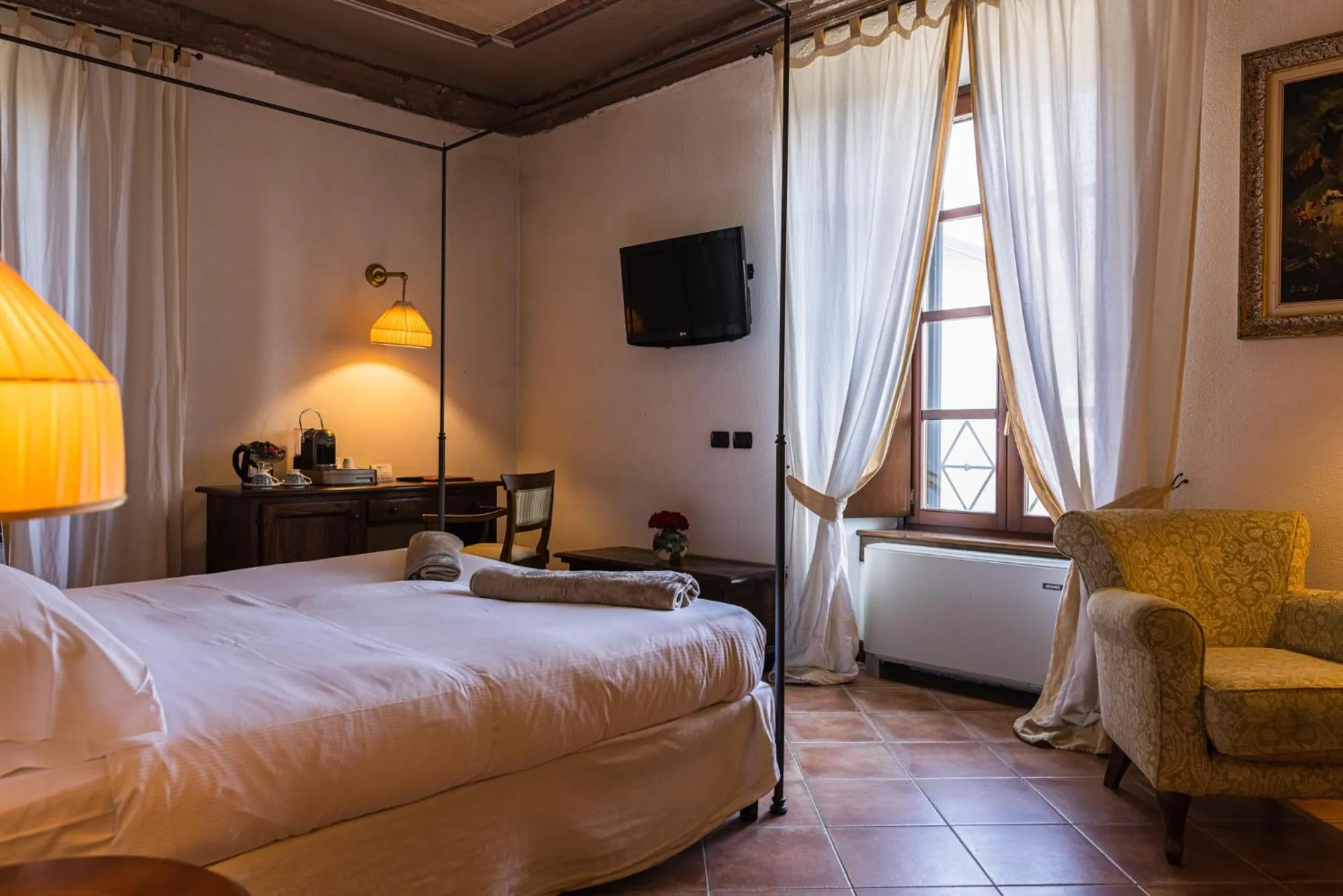 Bed in Al Castello Resort