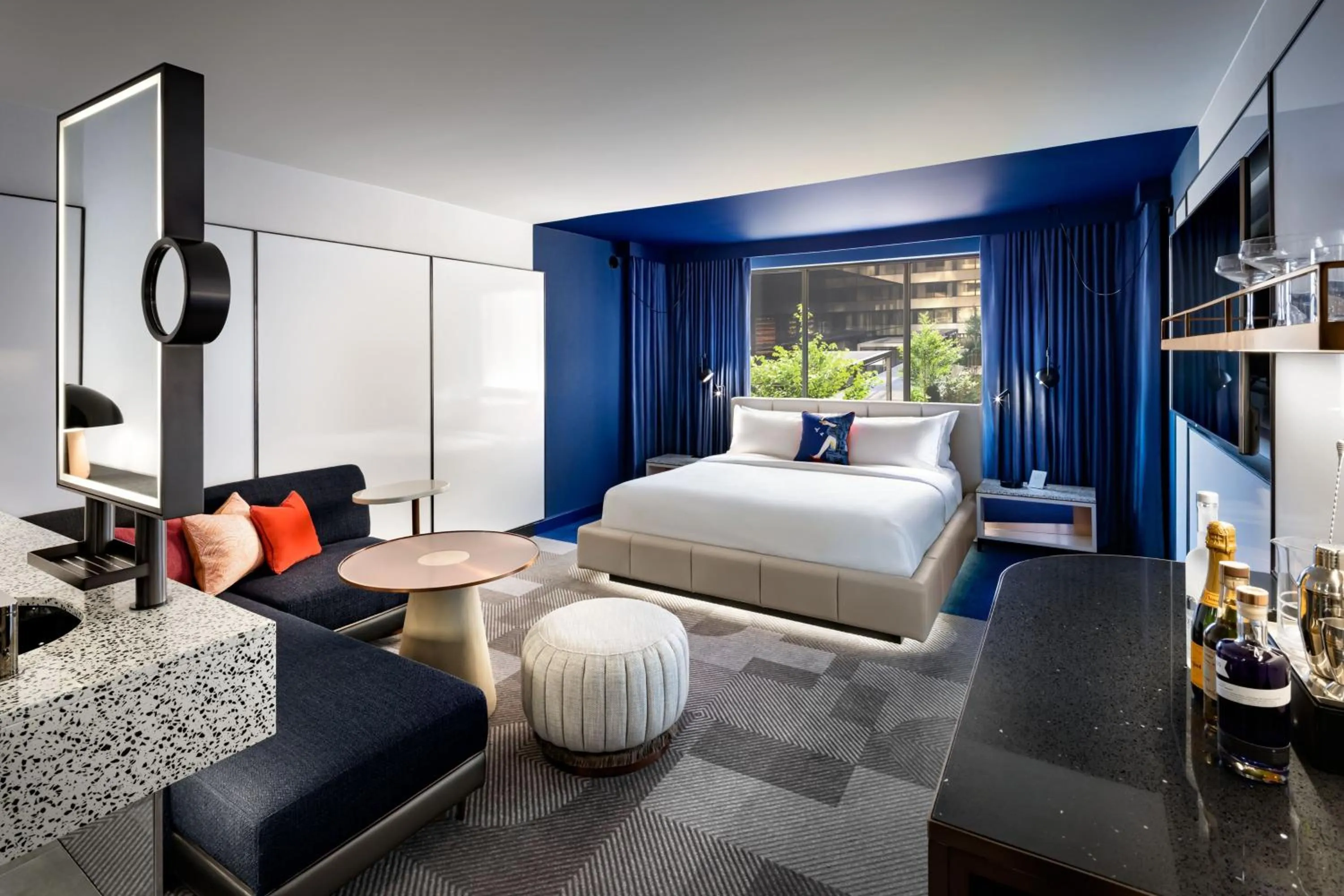 Bedroom, Bed in W Toronto