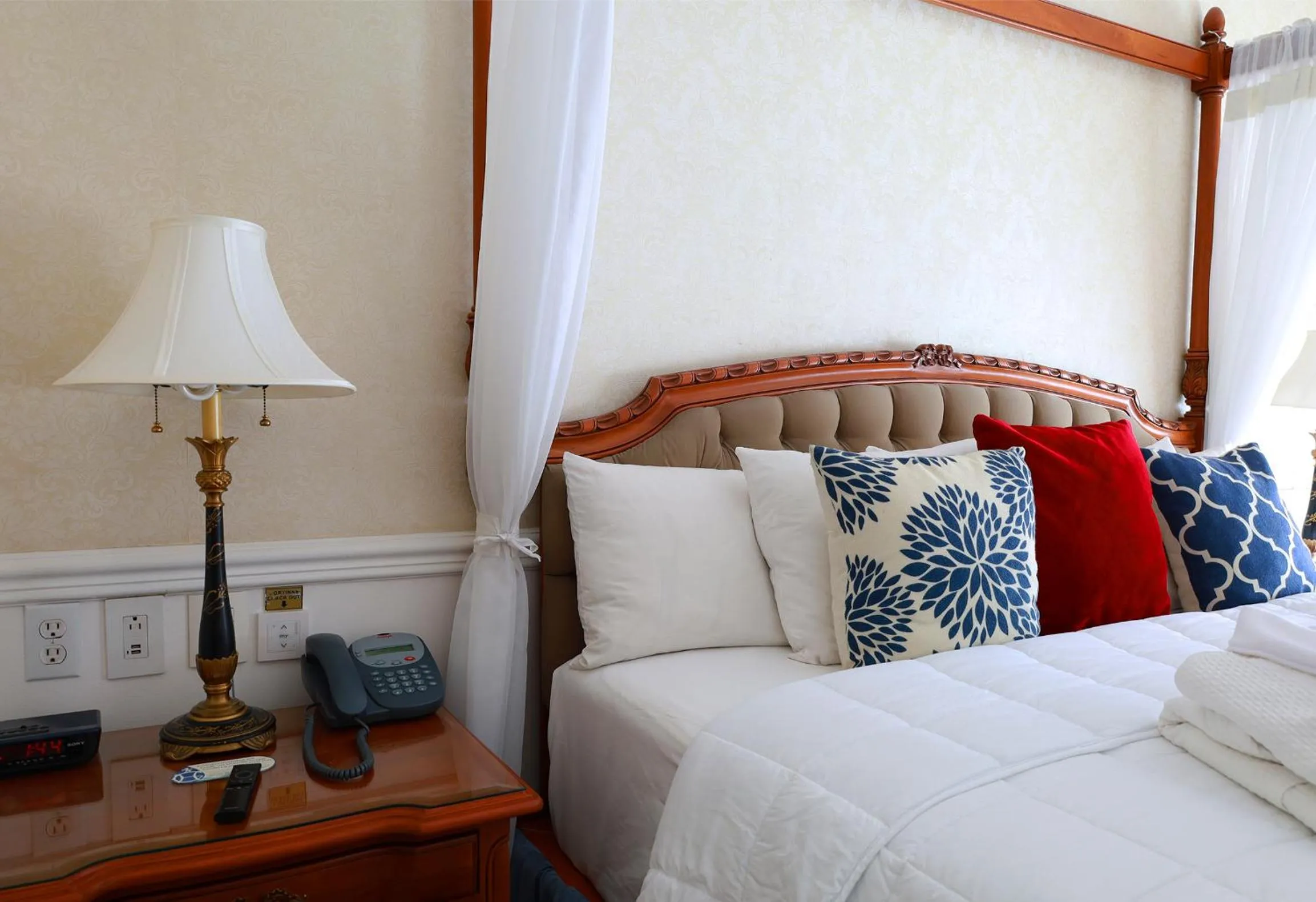 Guests, Bed in Gran Hotel Ciudad de México Zócalo View