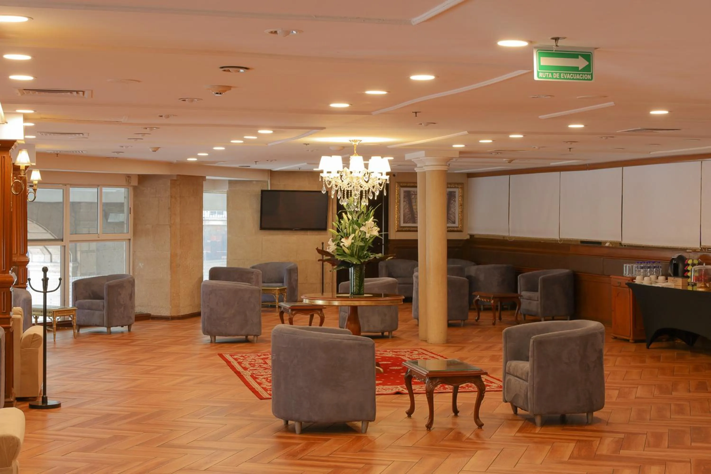 Lobby or reception in Gran Hotel Ciudad de México Zócalo View