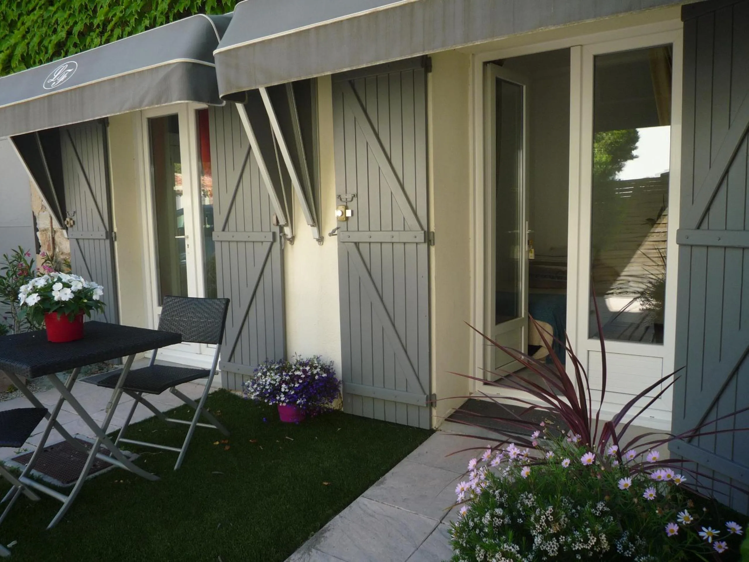 Property building in Logis Hôtel La Fenière