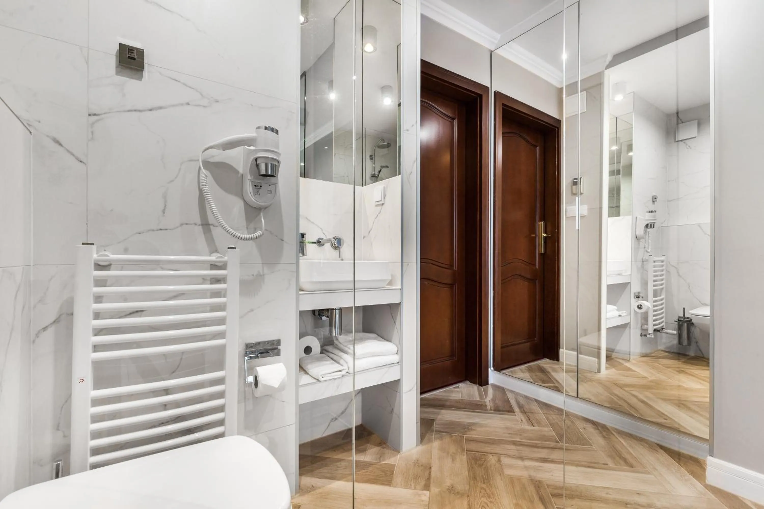 Shower in Prawdzic Family Resort & Wellness