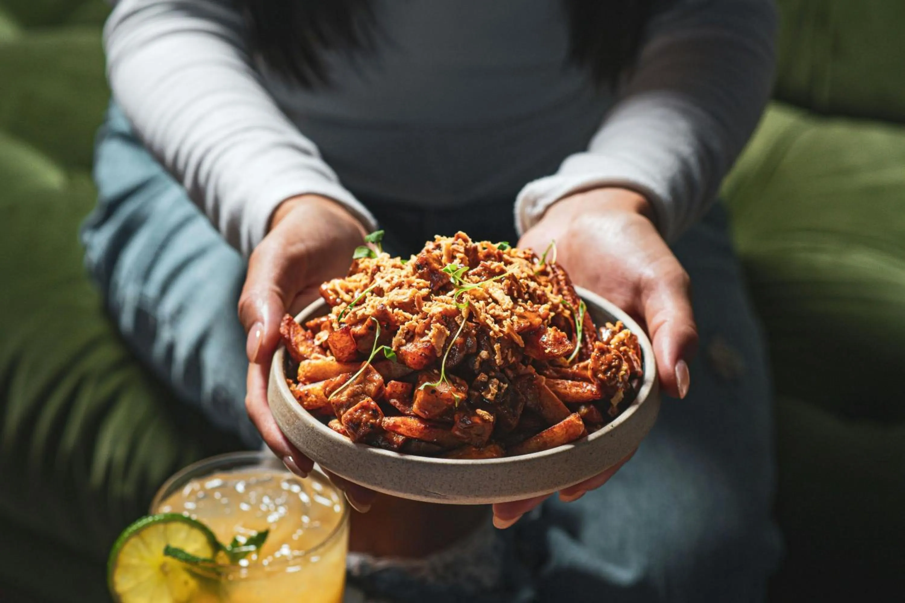 Lounge or bar in Marriott Downtown at CF Toronto Eaton Centre