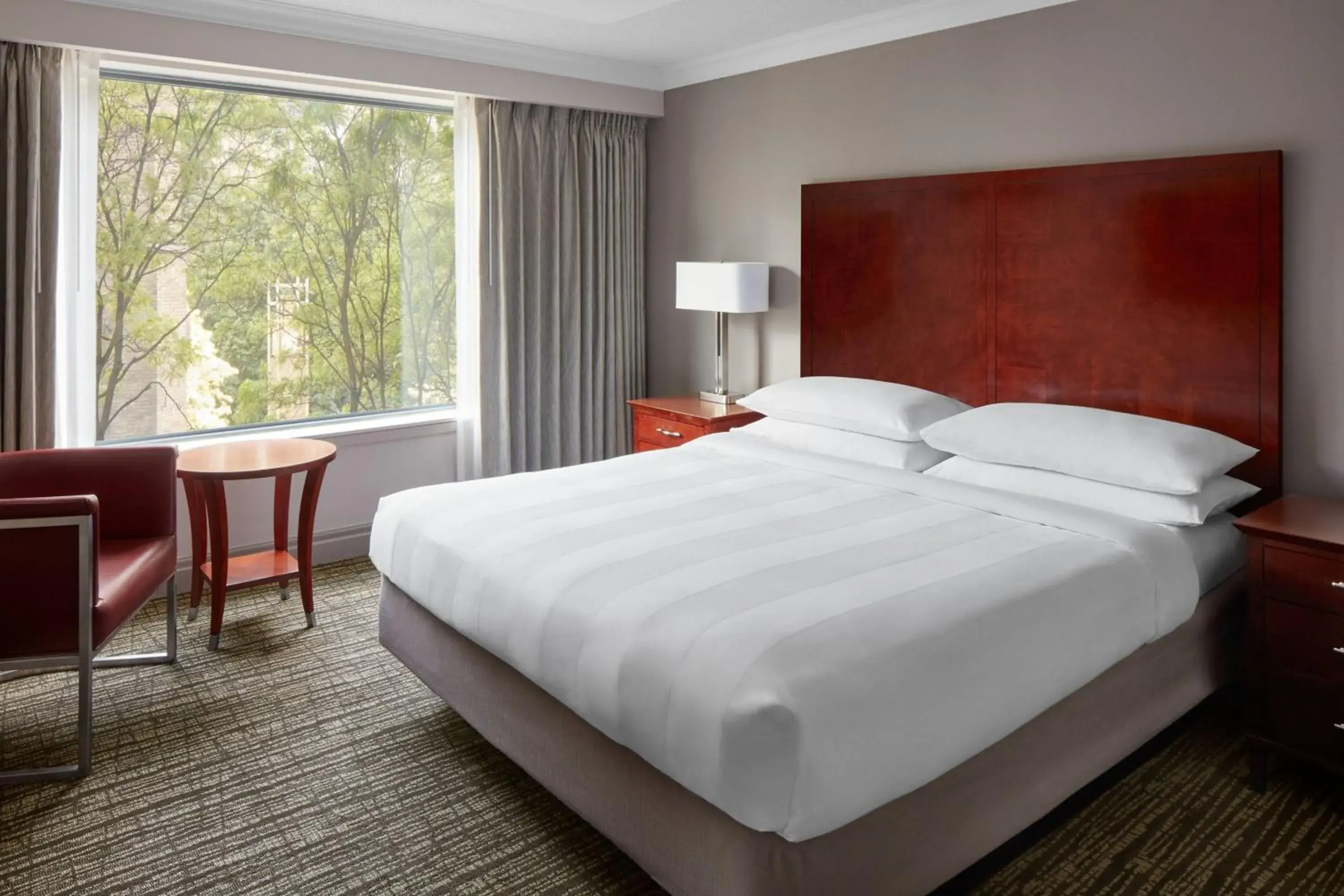 Guest Room, 1 King in Marriott Downtown at CF Toronto Eaton Centre Guest Room, 1 King in Marriott Downtown at CF Toronto Eaton Centre