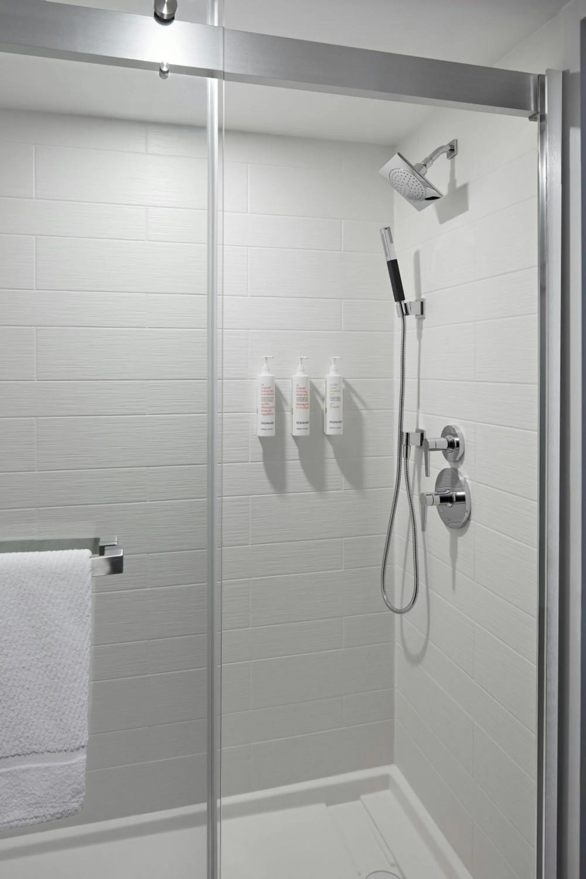 Bathroom in Toronto Airport Marriott Hotel