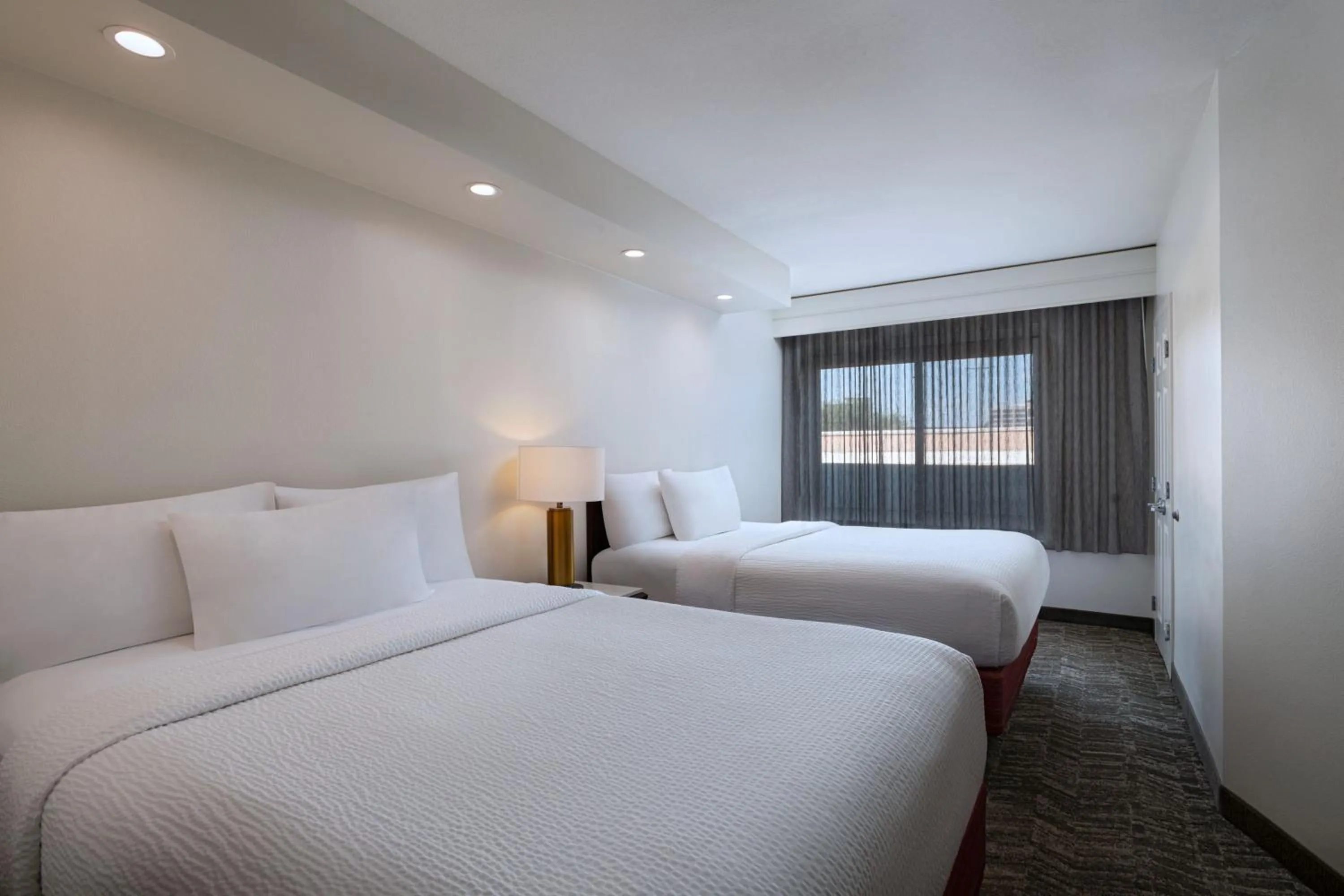 Photo of the whole room, Bed in SpringHill Suites by Marriott Dallas DFW Airport East Las Colinas Irving