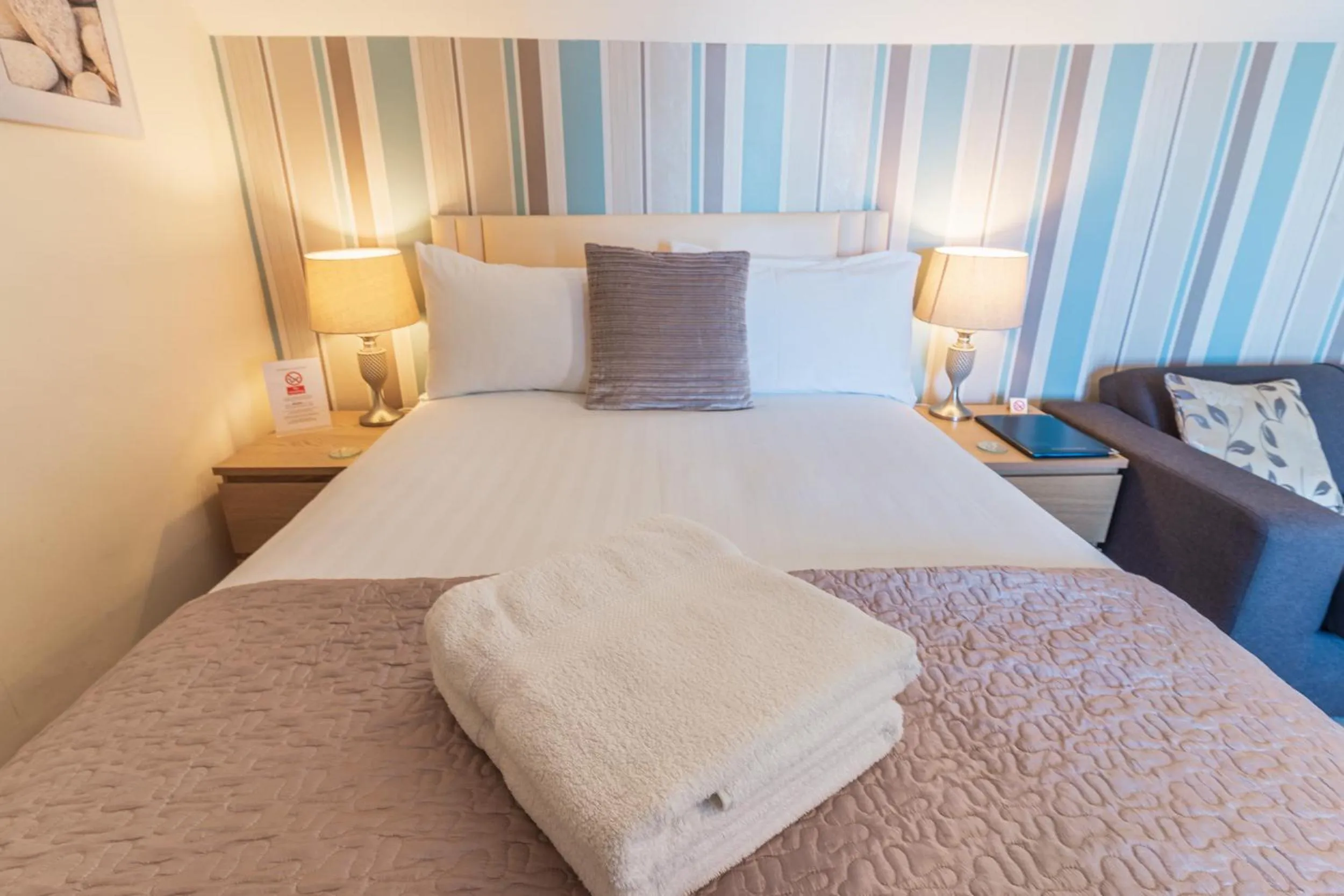 Bed in Rooms at The Highcliffe