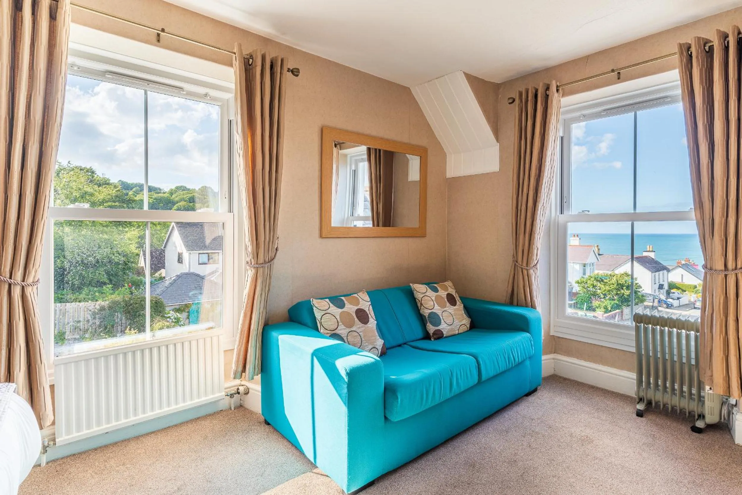 Seating area in Rooms at The Highcliffe