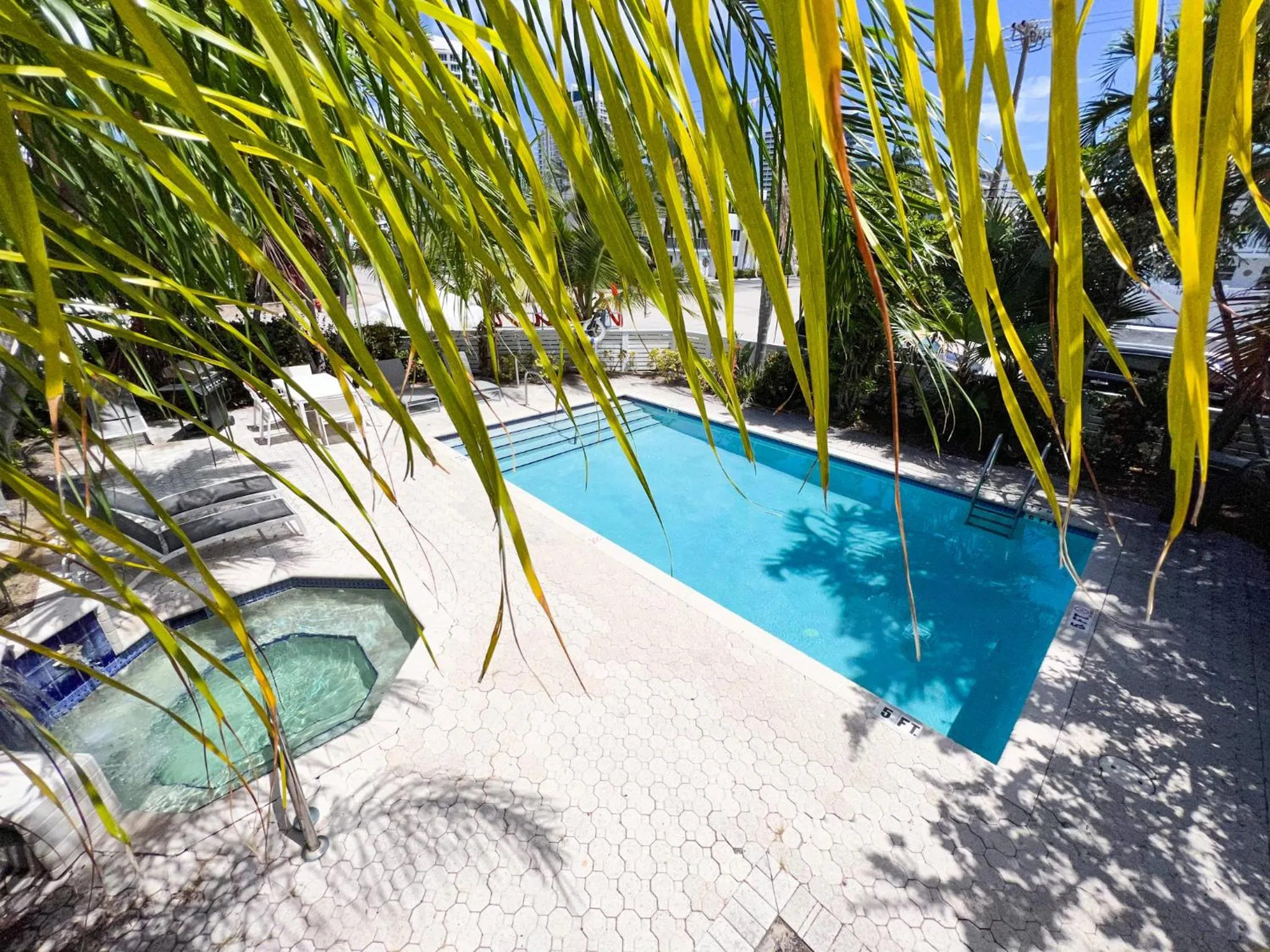 Hot Tub in Winterset