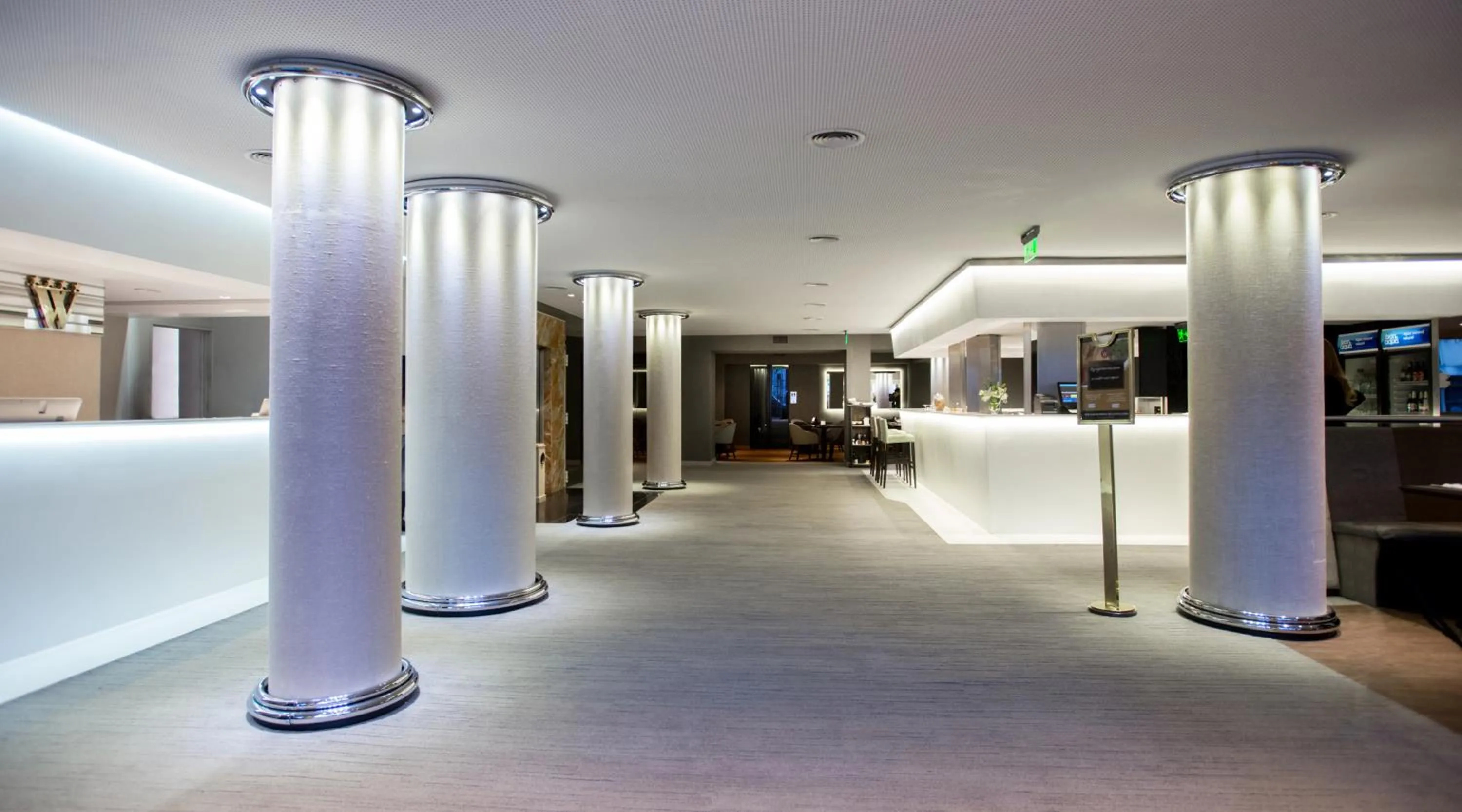 Lobby or reception in Windsor Hotel